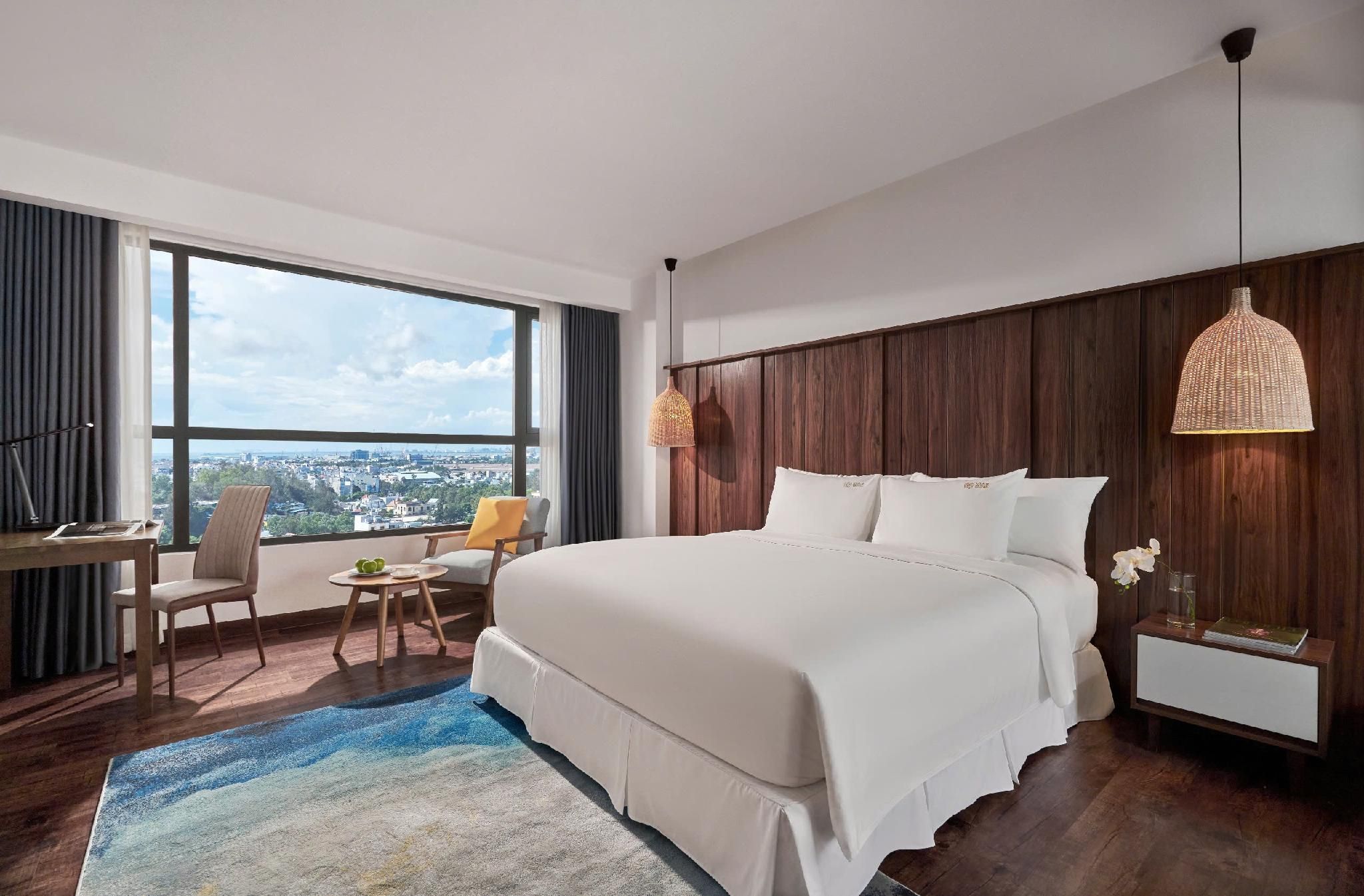 Deluxe Family Connecting Room