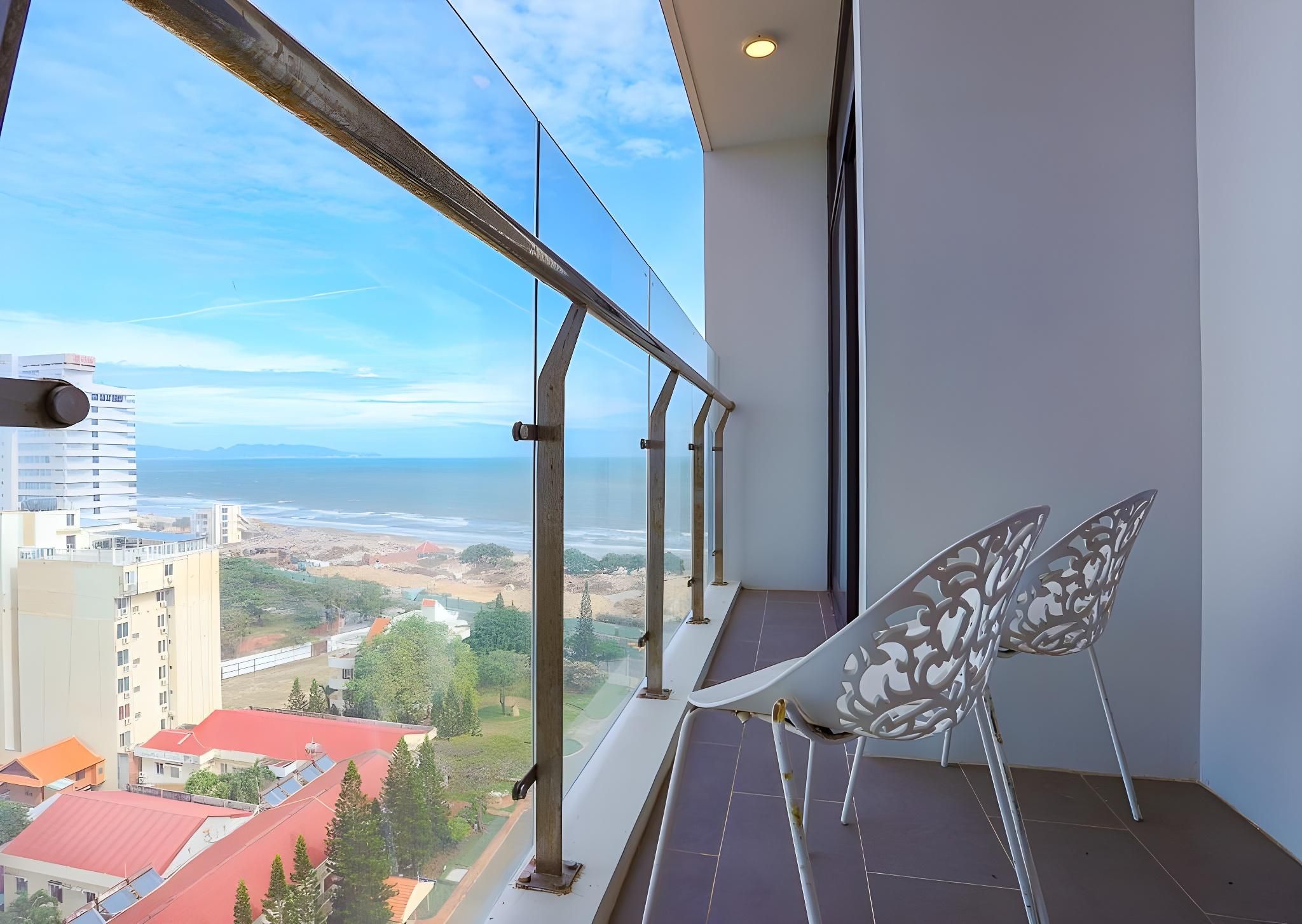 One Bedroom Apartment