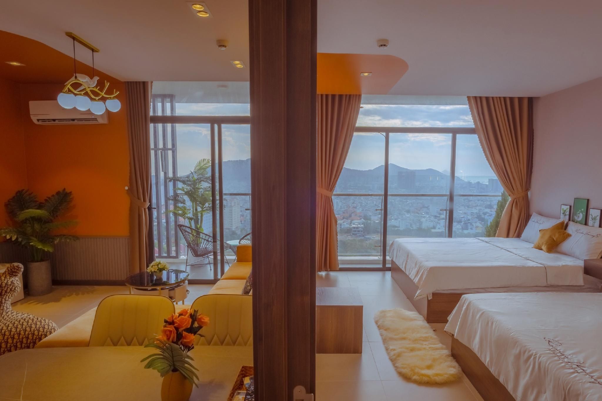 1-Bedroom Sea and City View Apartment