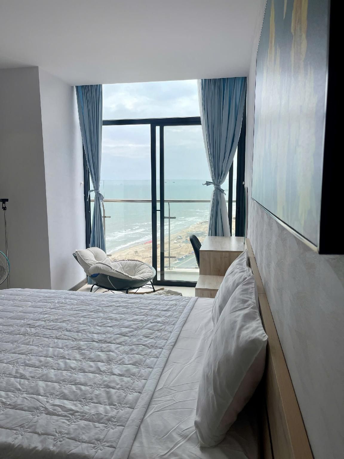 Sea View Apartment