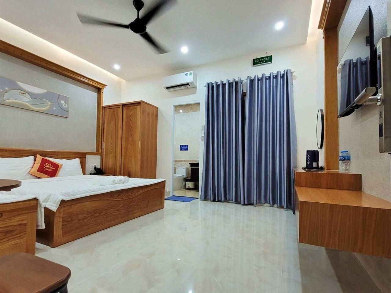 Deluxe Triple Room