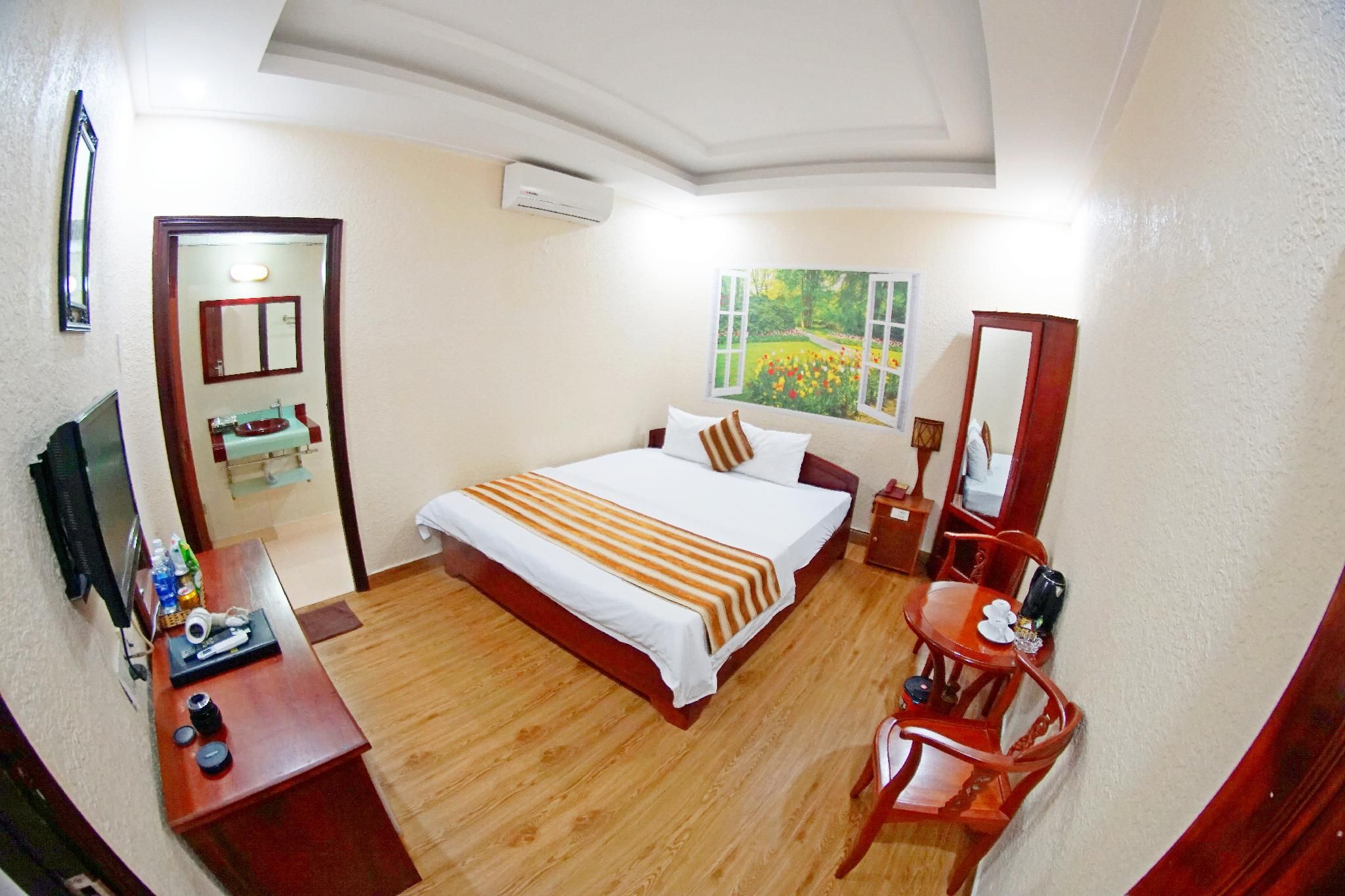 Standard Double Room (No Windows)