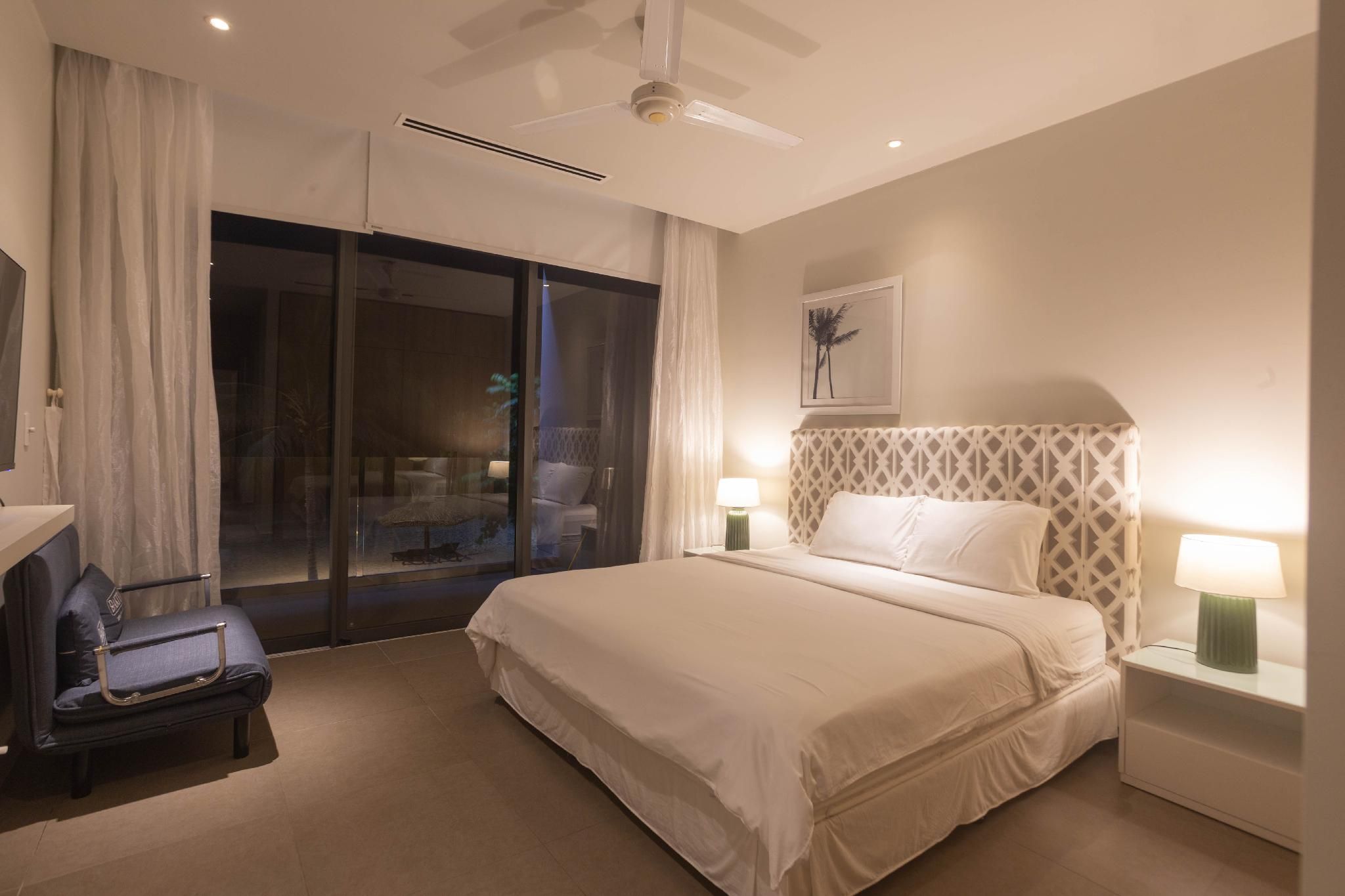 4-Bedroom Beachfront Pool Villa