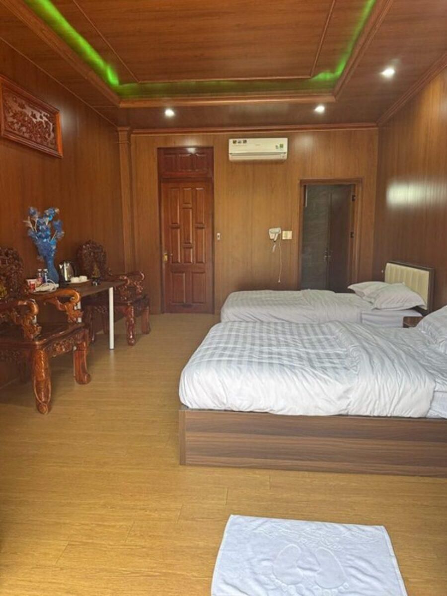 Twin Deluxe Room - Breakfast for 2 Included