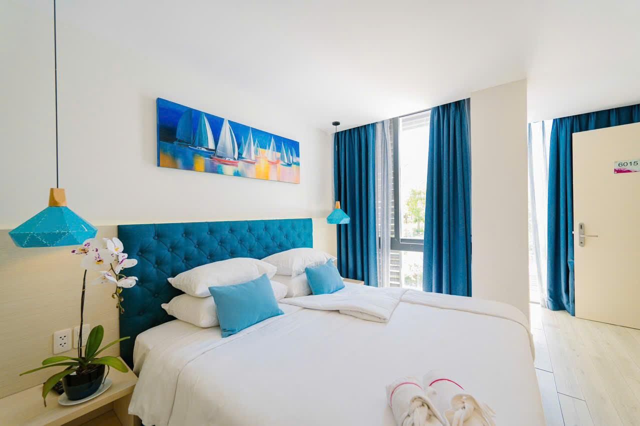 4 bedrooms