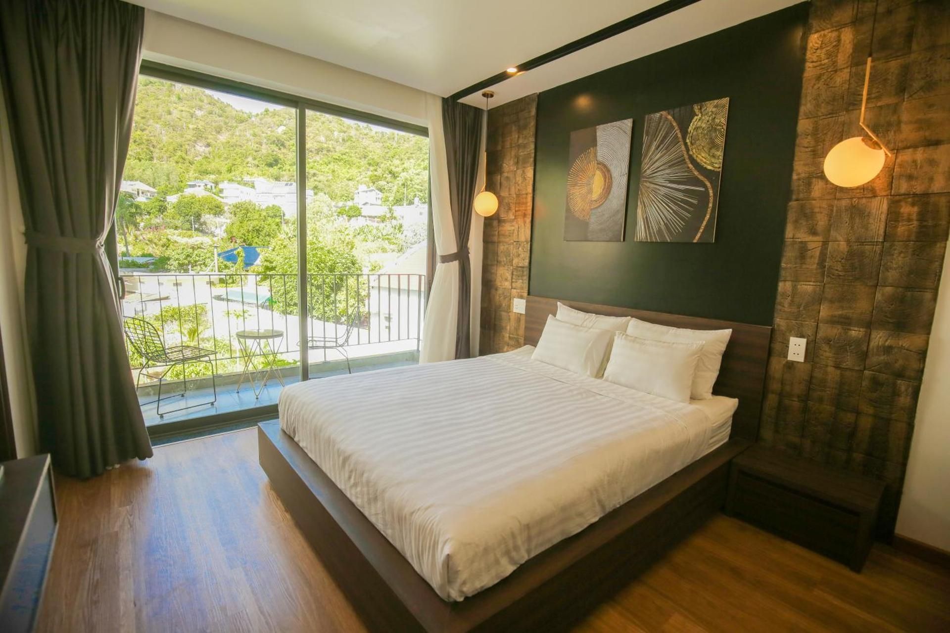 Double Room with Balcony