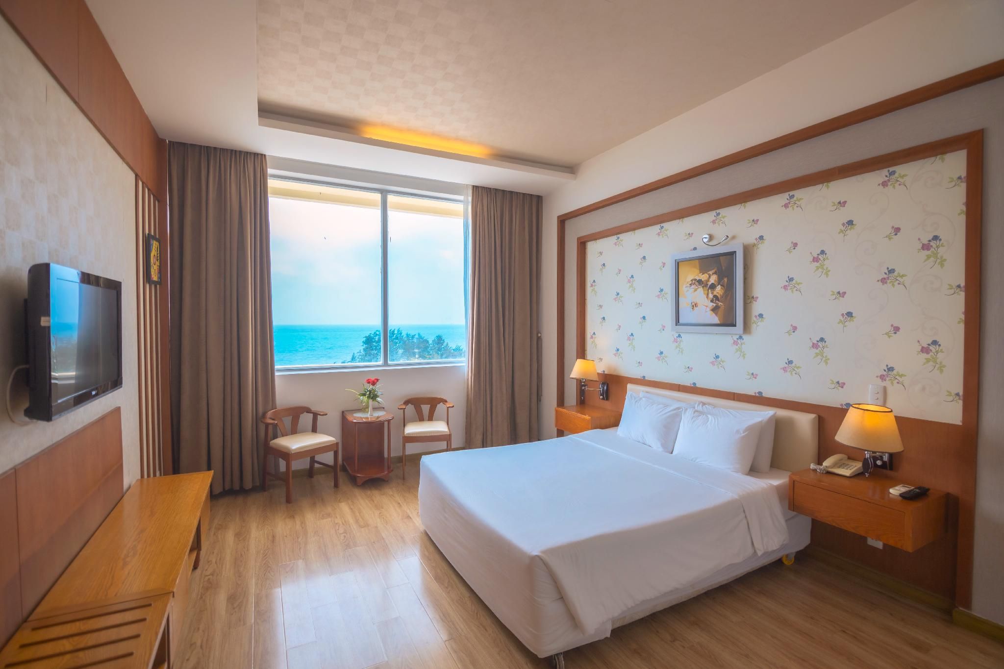 Deluxe Sea View Double or Twin Room