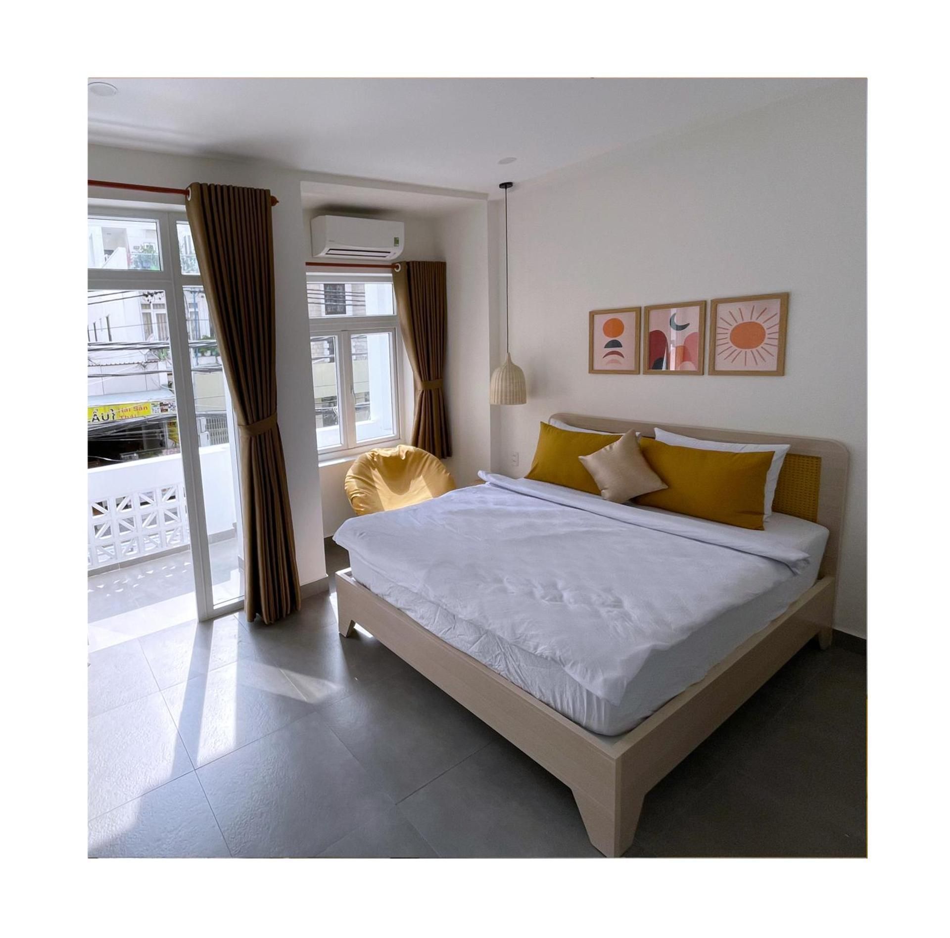 Queen Room