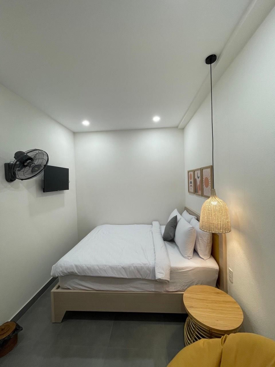 Queen Room