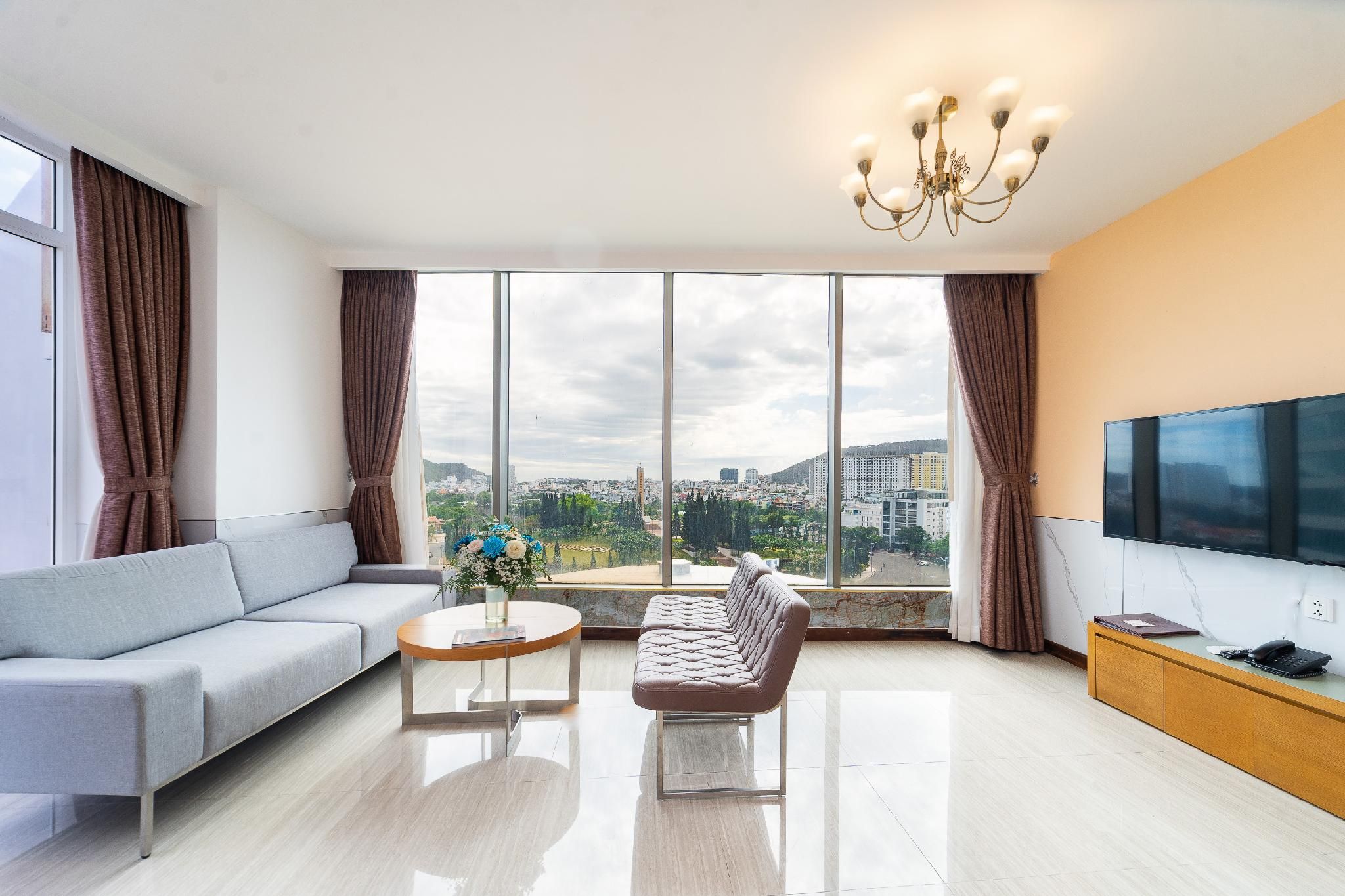 One Bedroom Apartment