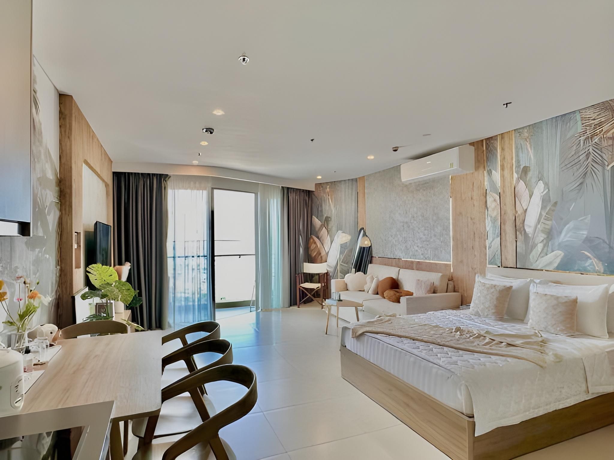 Studio Apartment