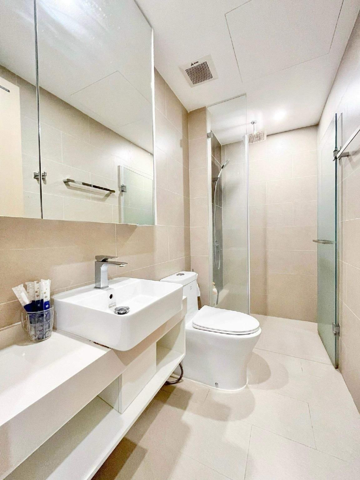 2-Bedroom Apartment