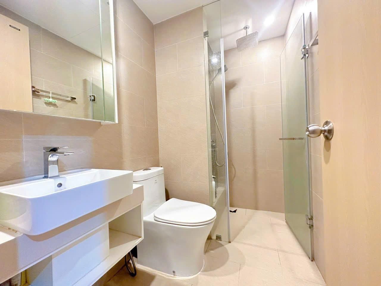One Bedroom Apartment