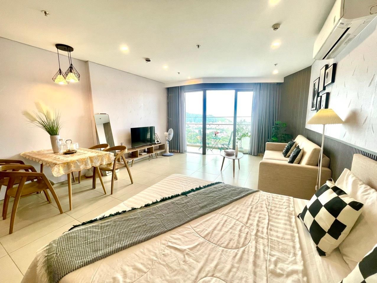 Studio Apartment