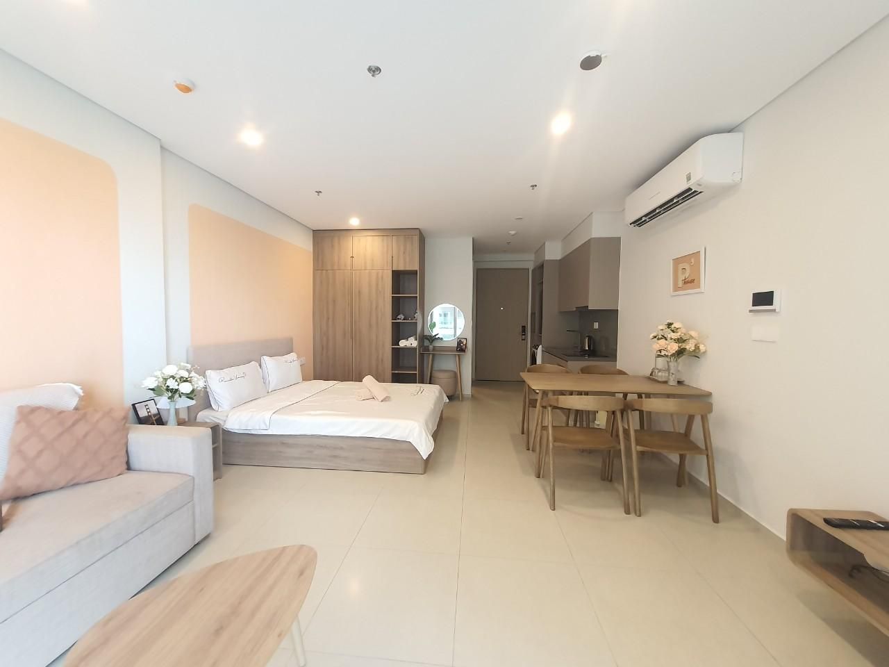 Studio Apartment