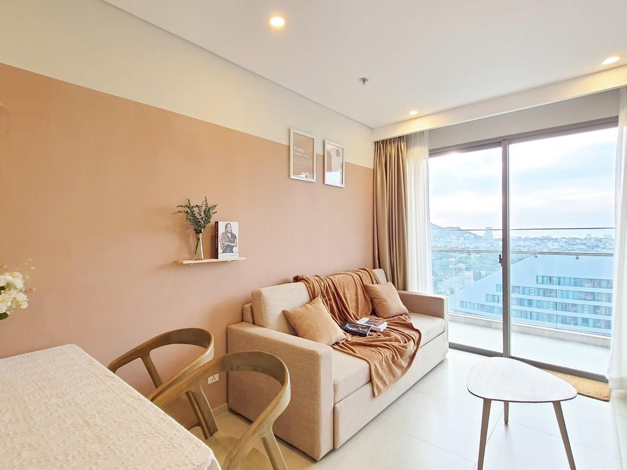 One Bedroom Apartment
