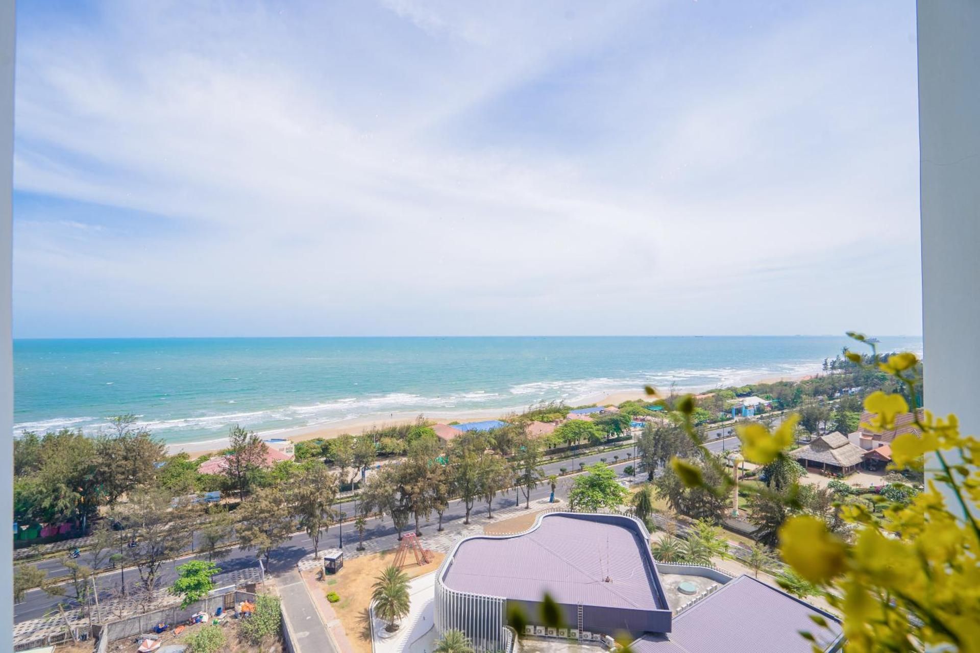 Deluxe Triple Room with Seaview