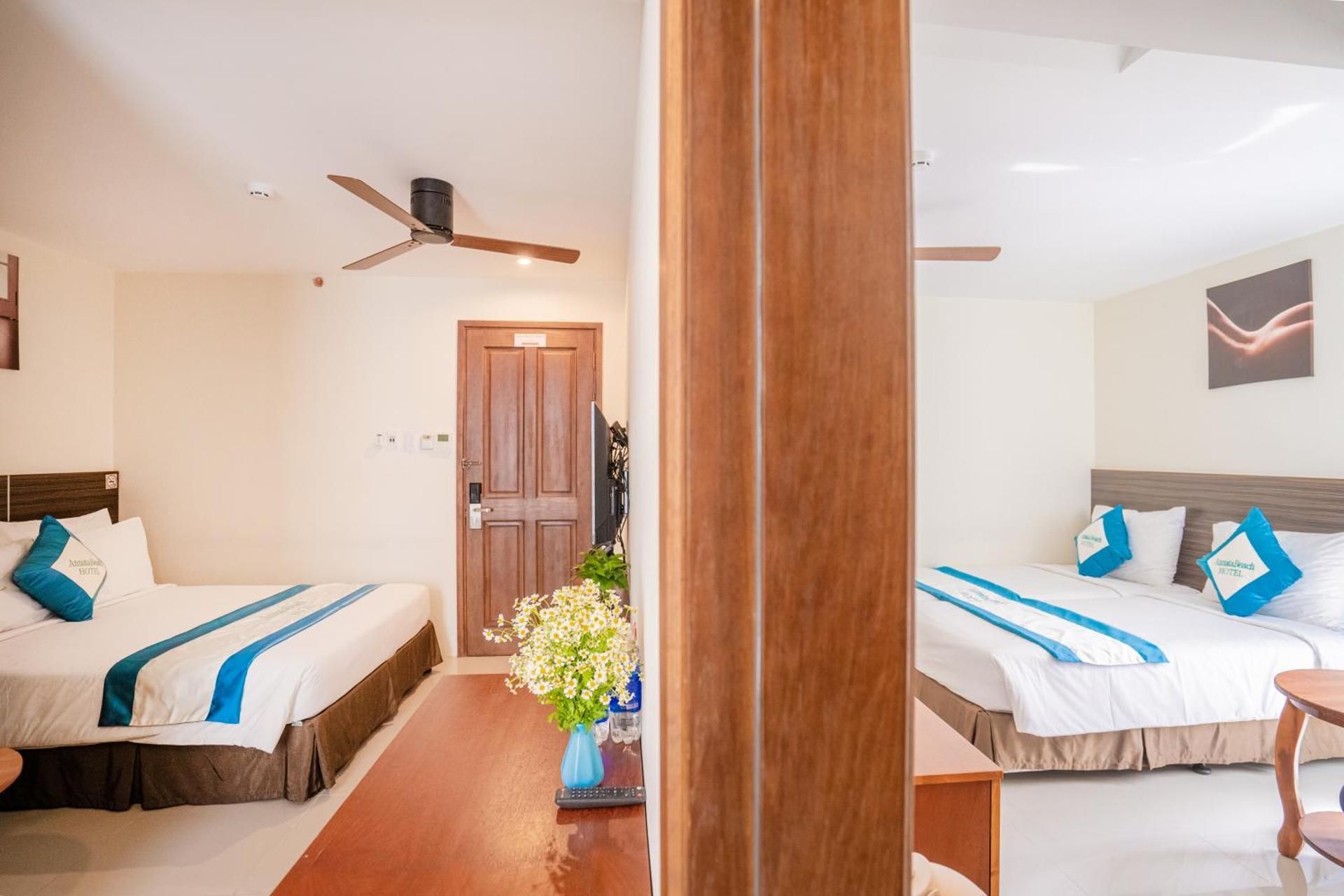 Deluxe Family Room
