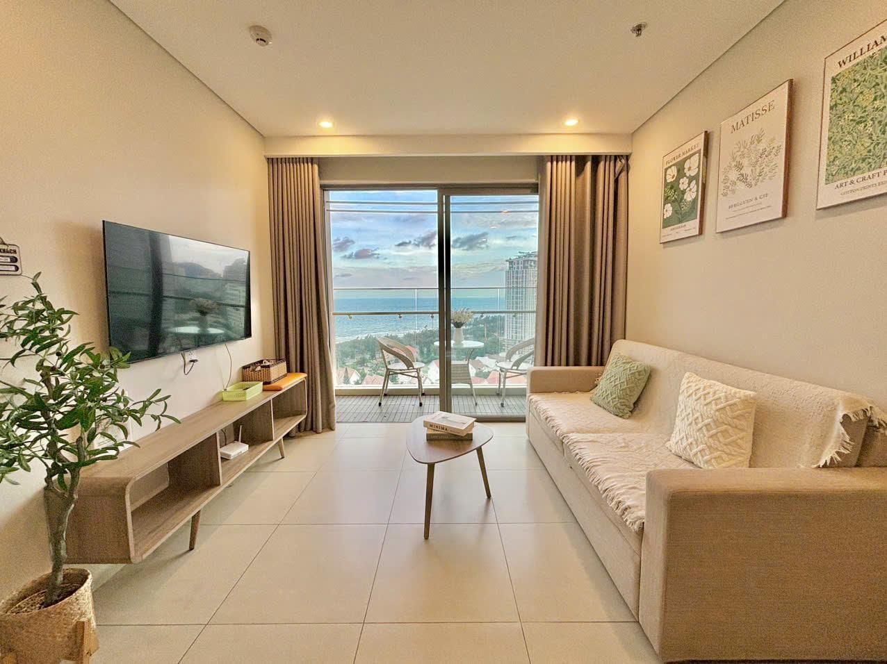 Sea View Apartment