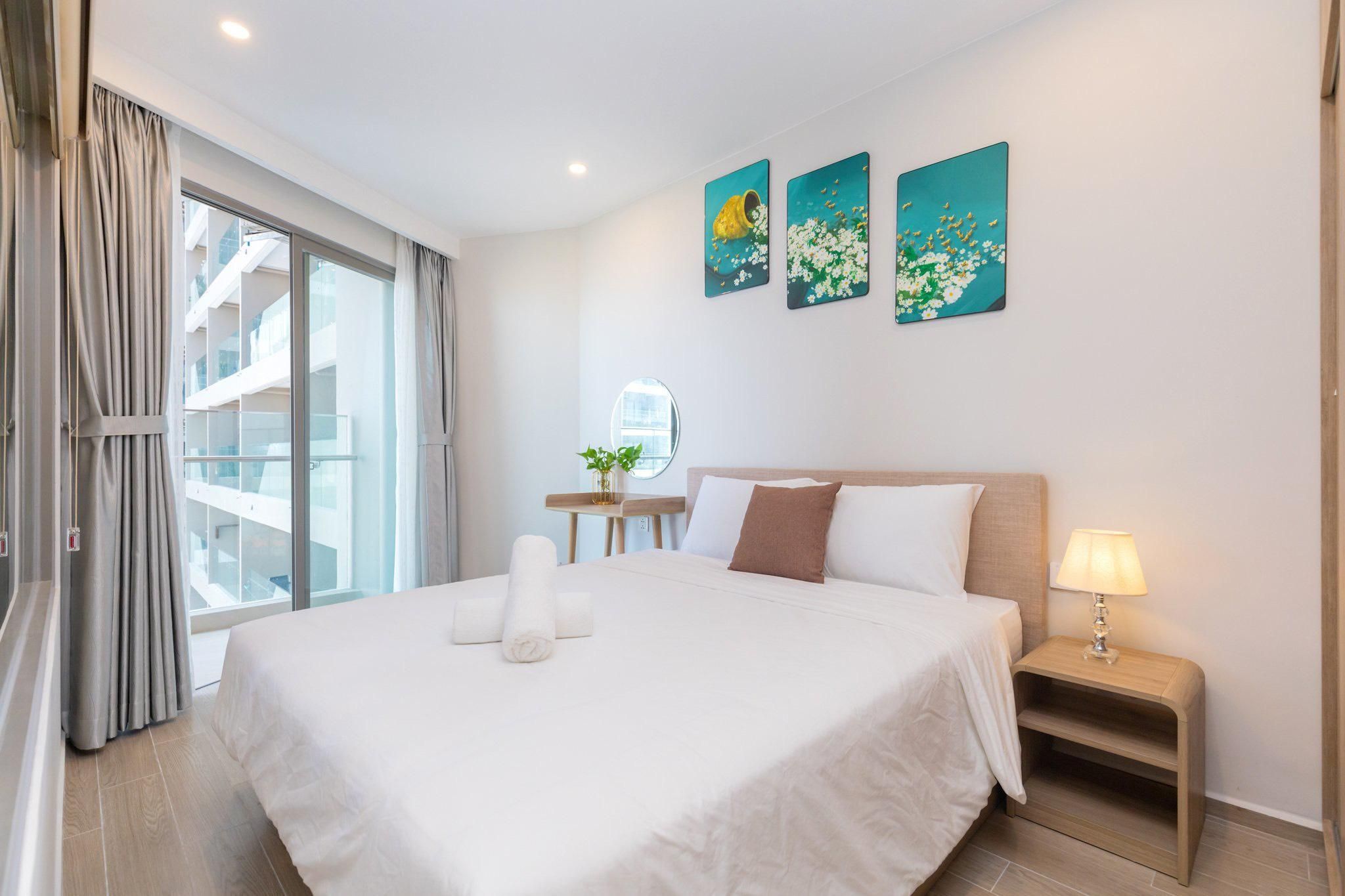 1-Bedroom Apartment with Terrace