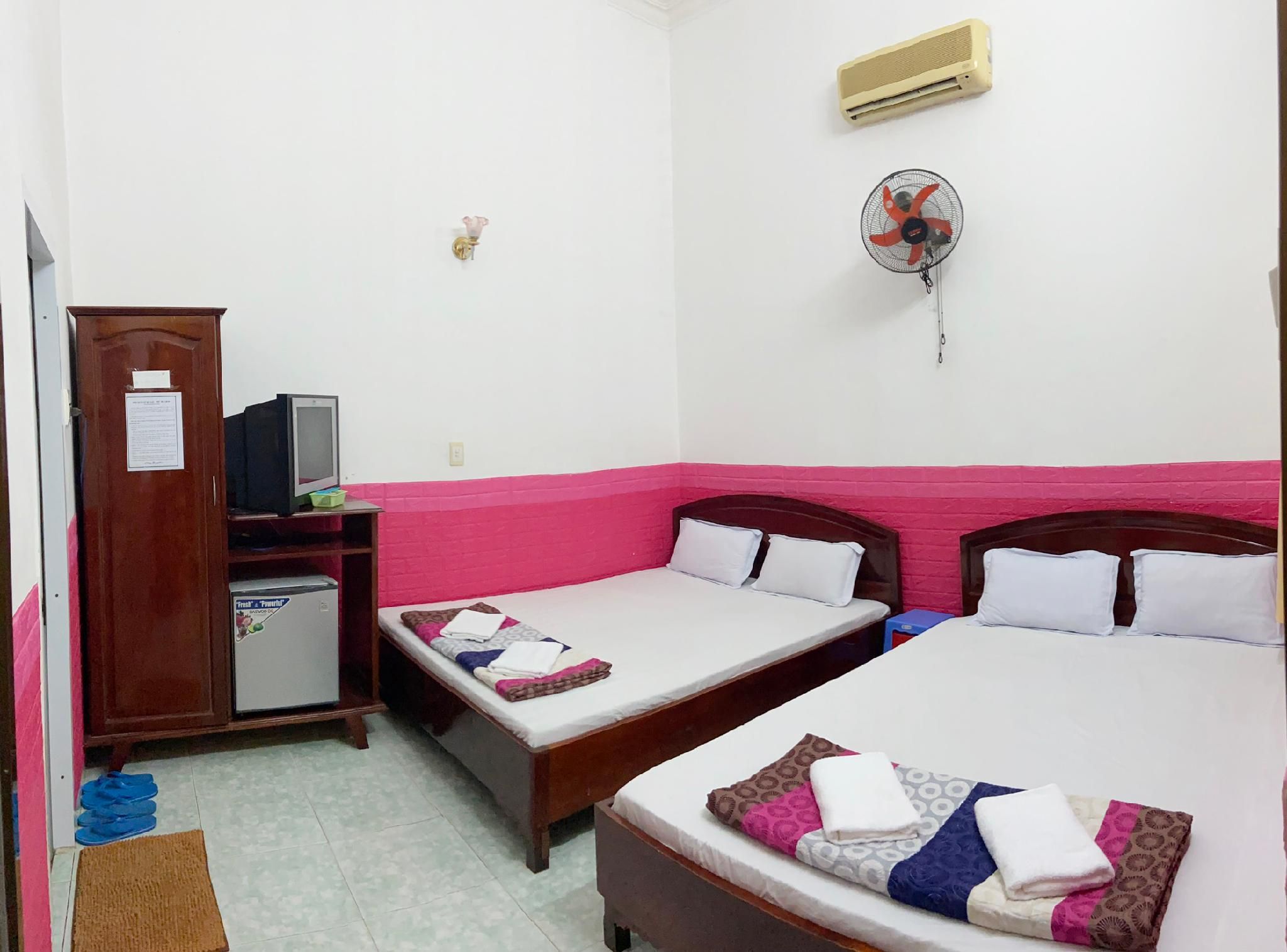 Double Twin Room