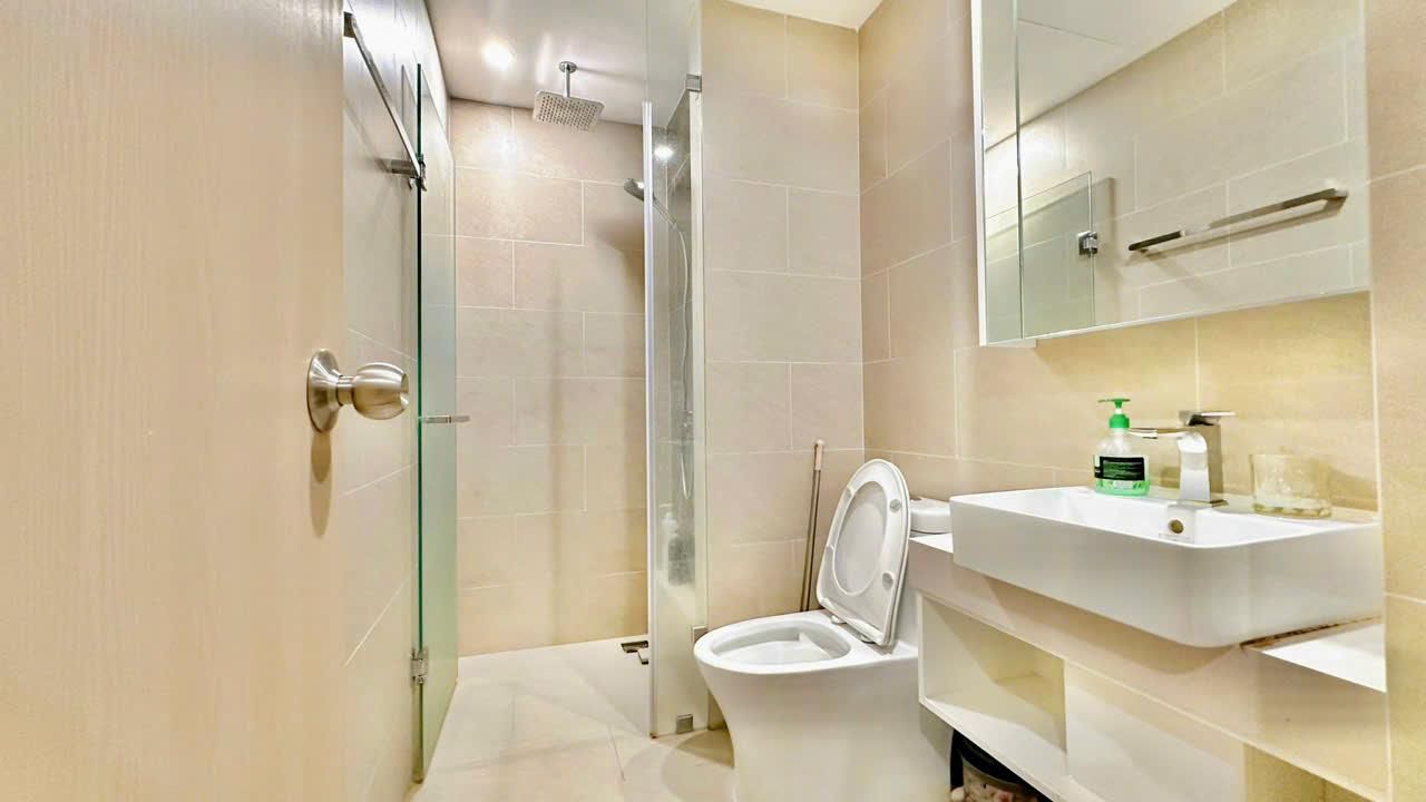 2-Bedroom Apartment