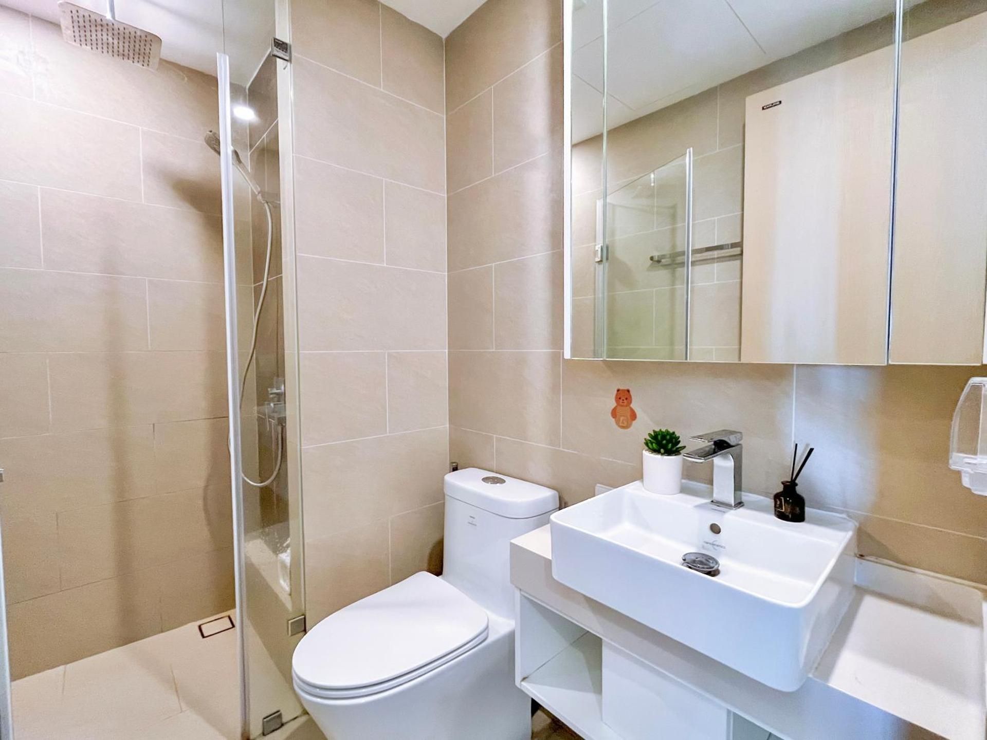 2 Bedroom Apartment, Balcony
