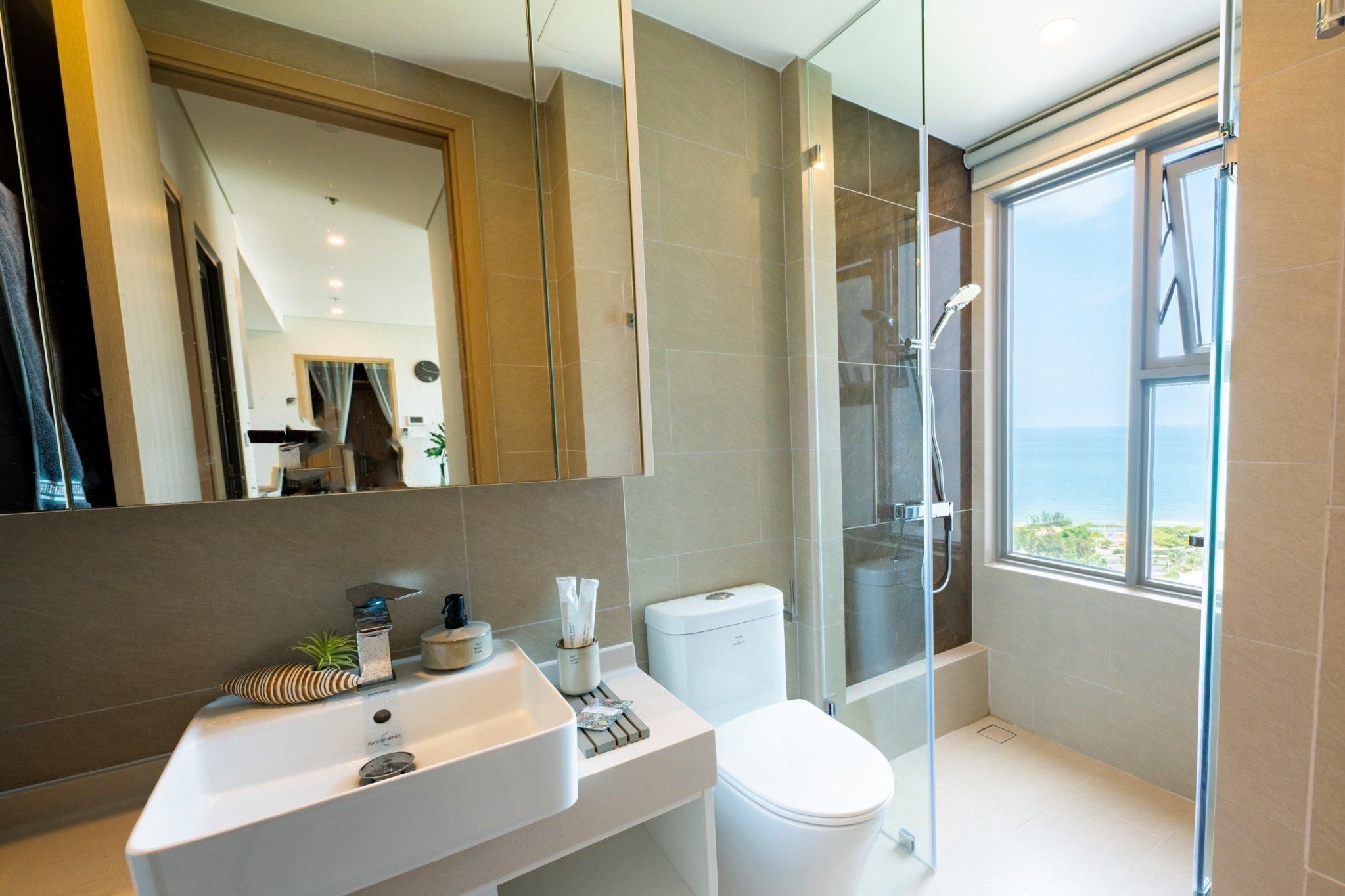 3-Bedroom Superior Ocean View Apartment