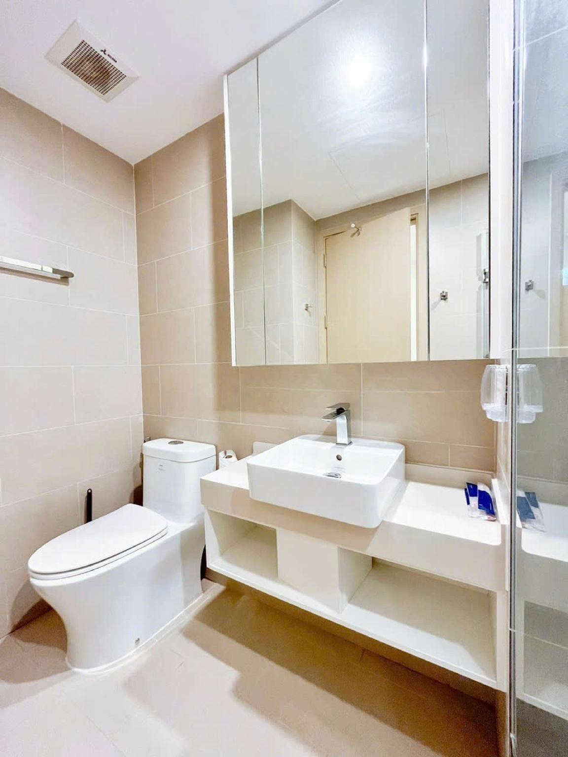 3-Bedroom Ocean View Apartment