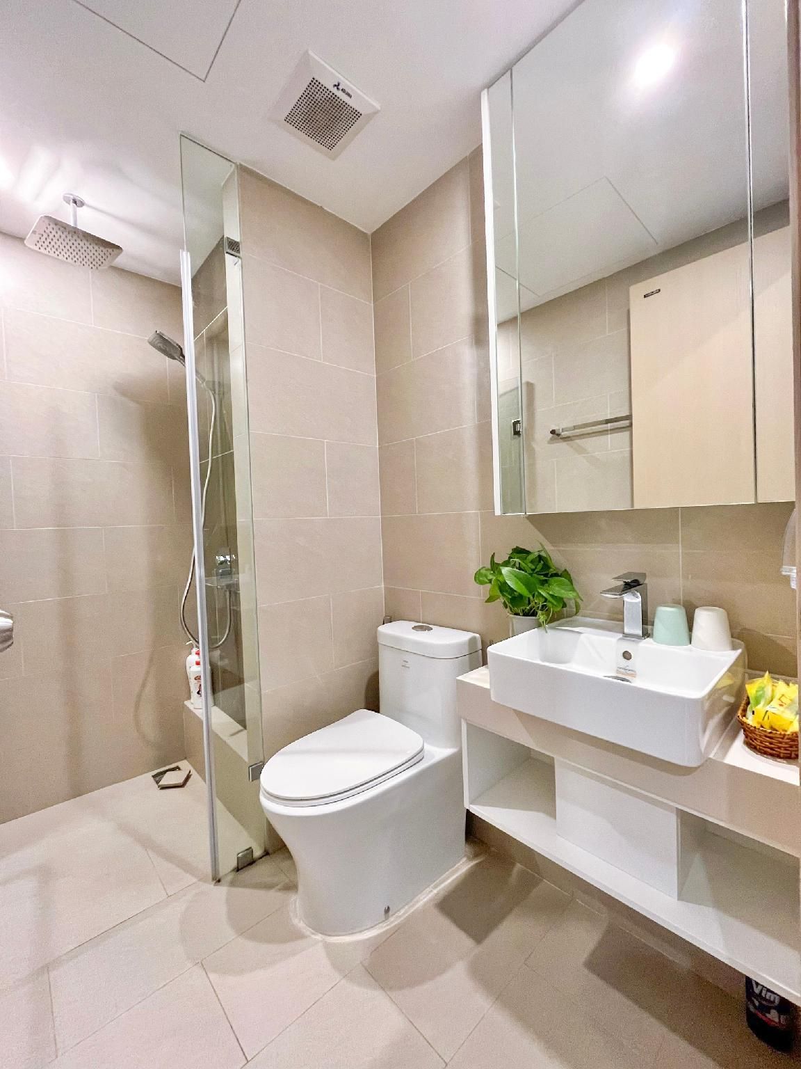 Two Bedroom Apartment with Balcony