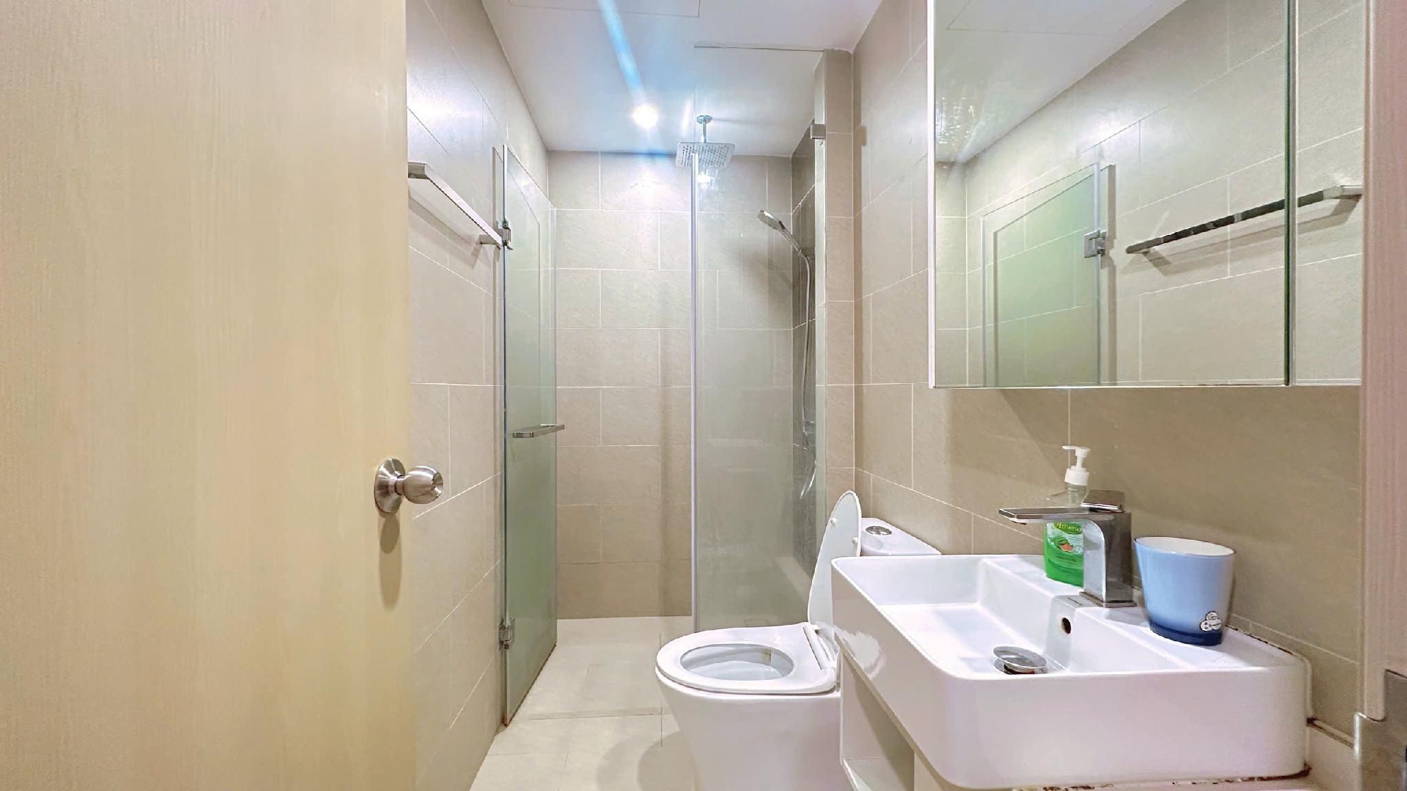 3-Bedroom Premium Sea View Apartment