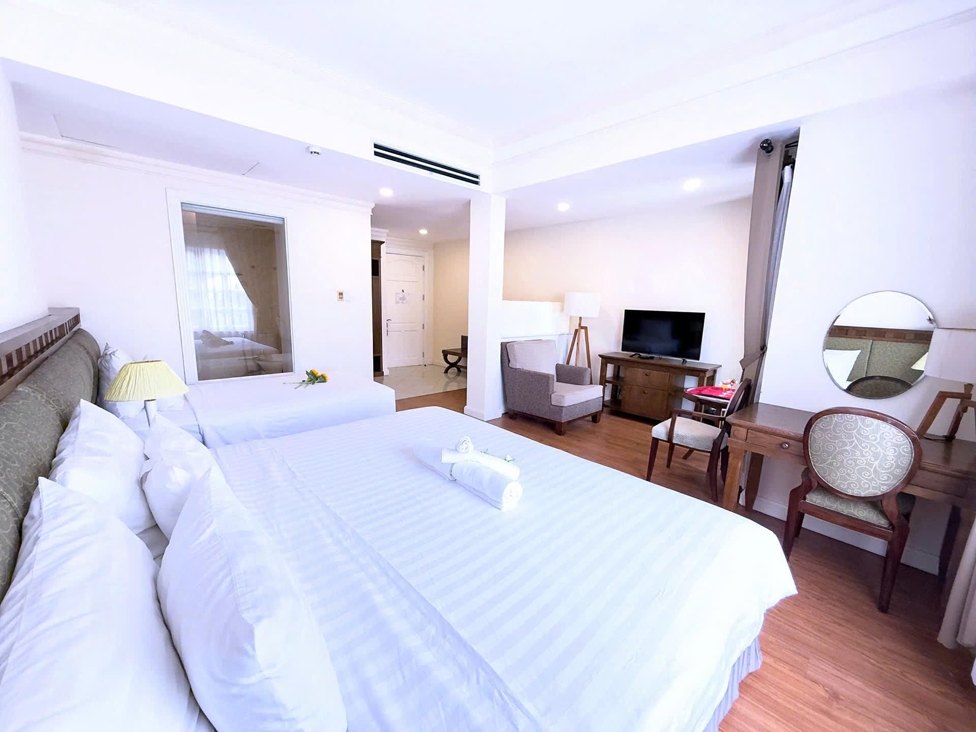 Superior Triple Room