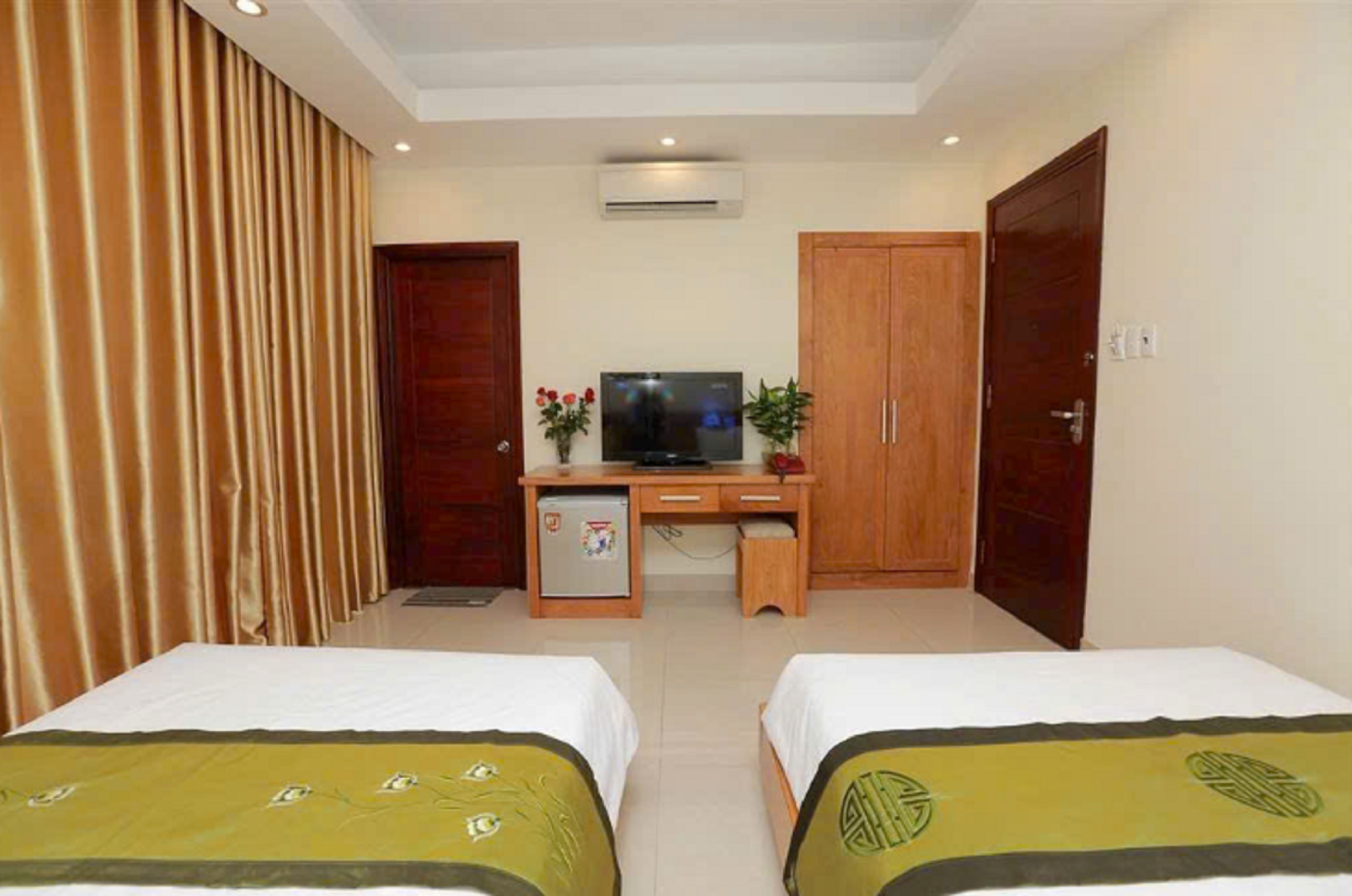 Superior Triple Room