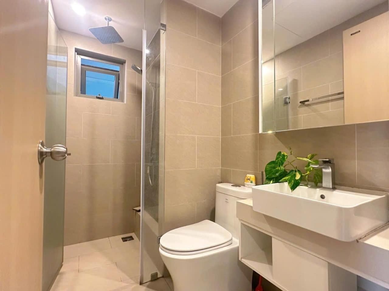 One-Bedroom Apartment - Oceanfront