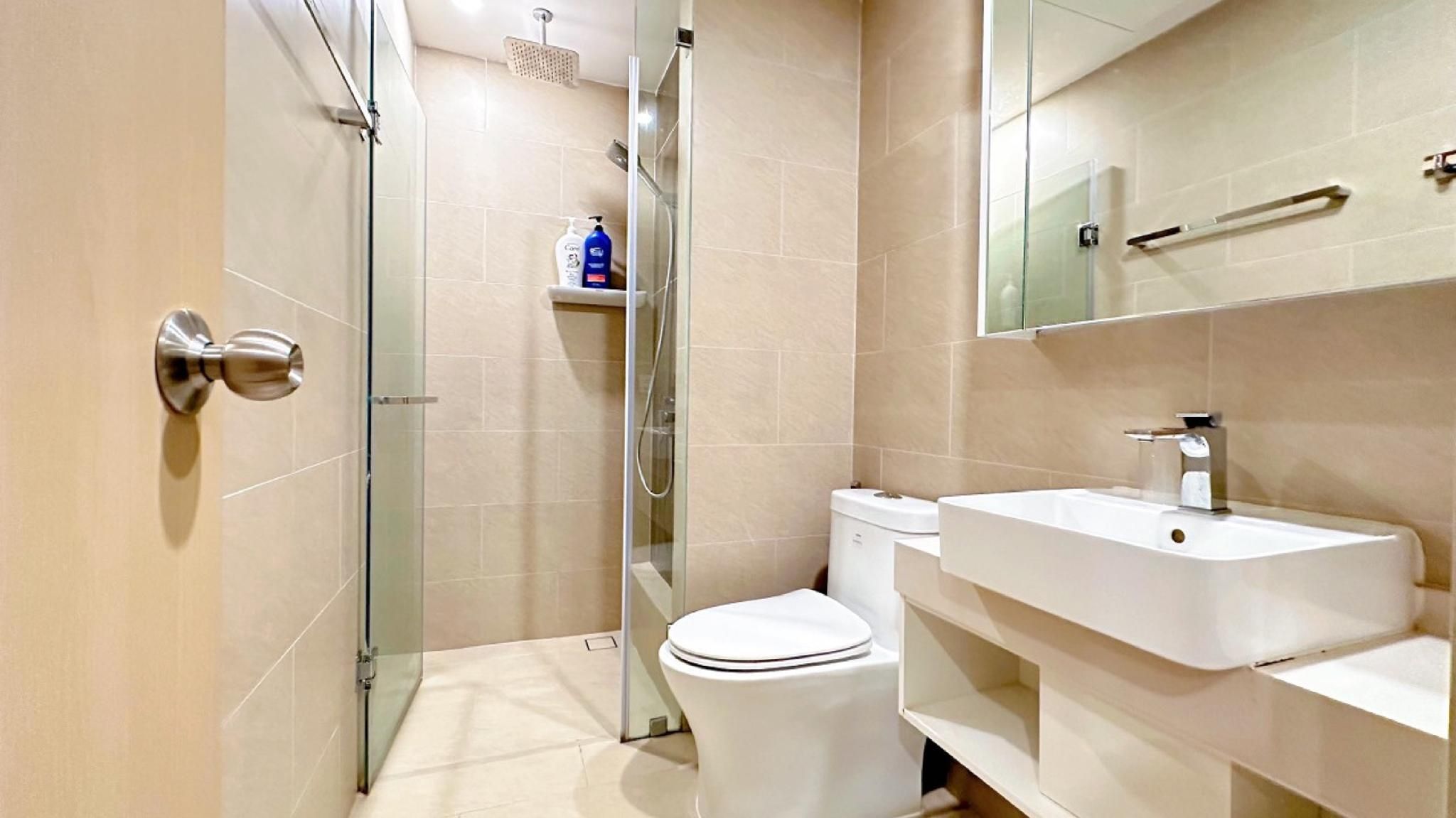 One Bedroom Apartment