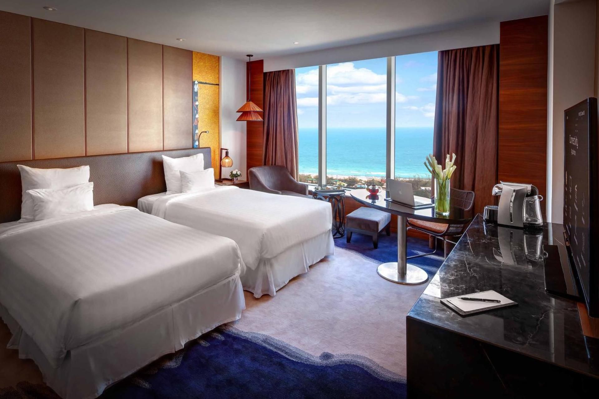Two Bedroom Presidential Suite with Jacuzzi and Lounge Access