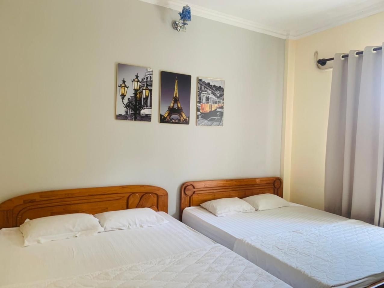 2 Queen Beds No-Smoking Room