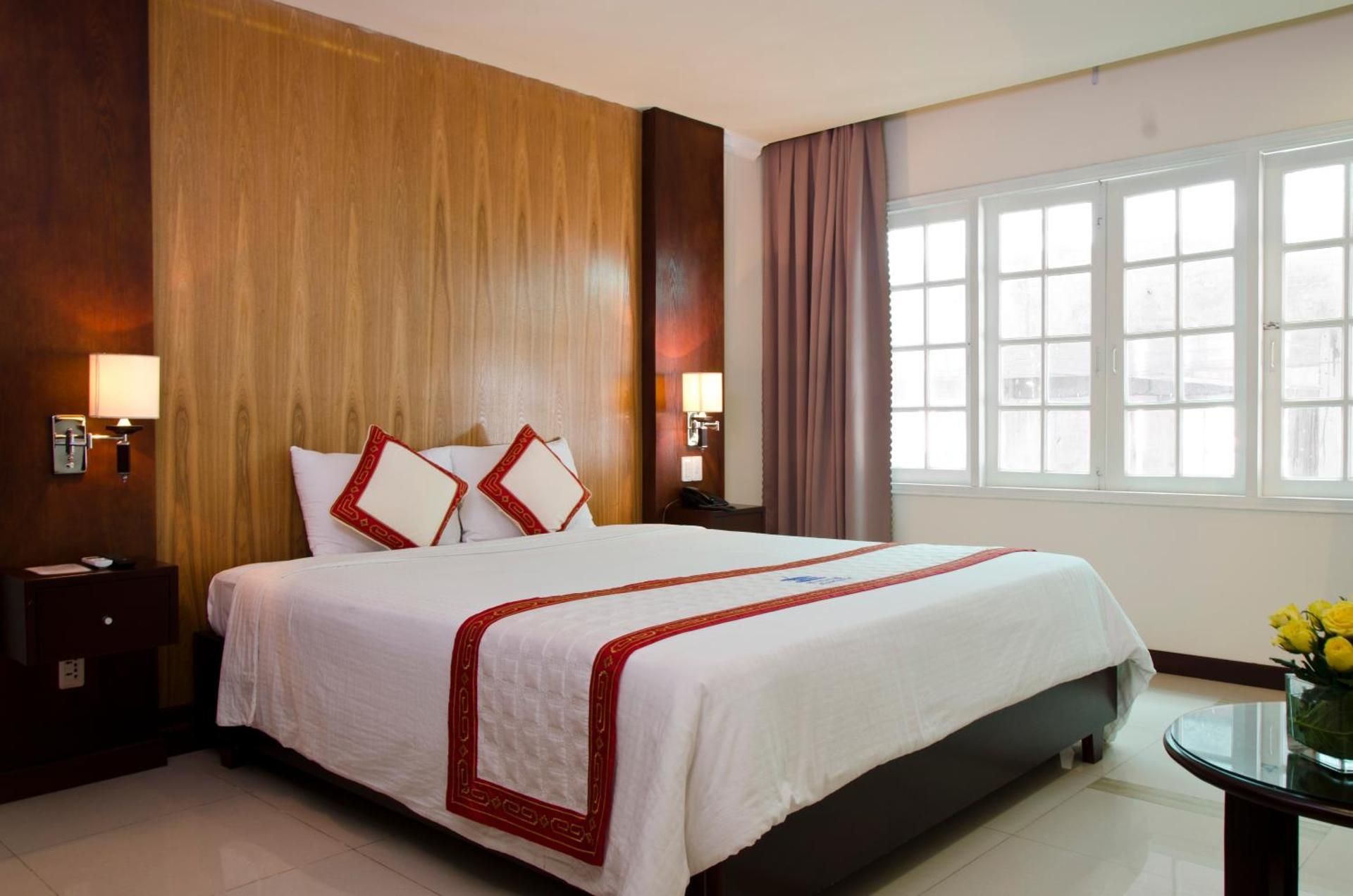 Deluxe Double Room - Breakfast for 2 People