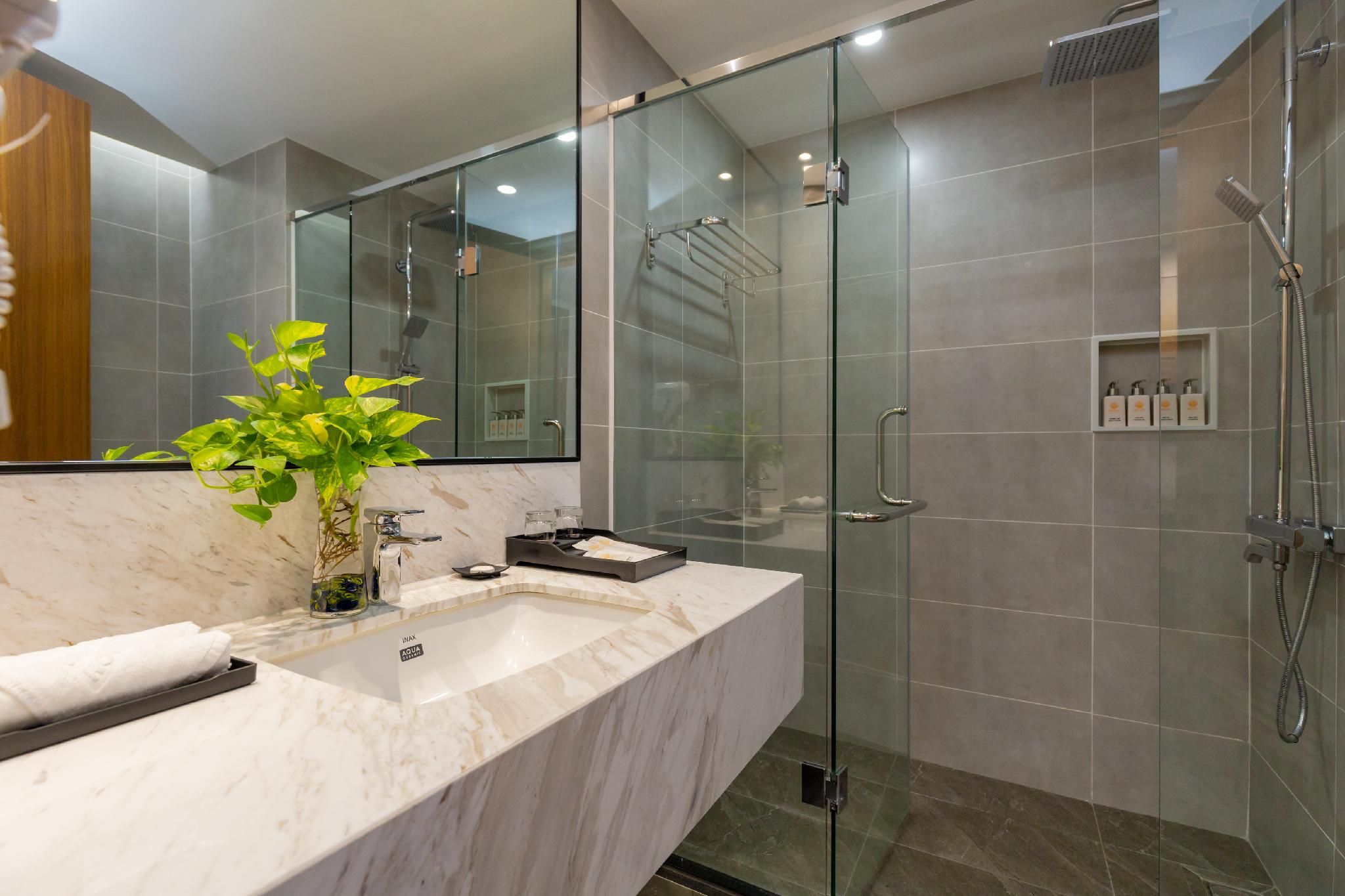 Petro House Vung Tau (Block A) Deluxe Double - Free Breakfast for 2 People 3