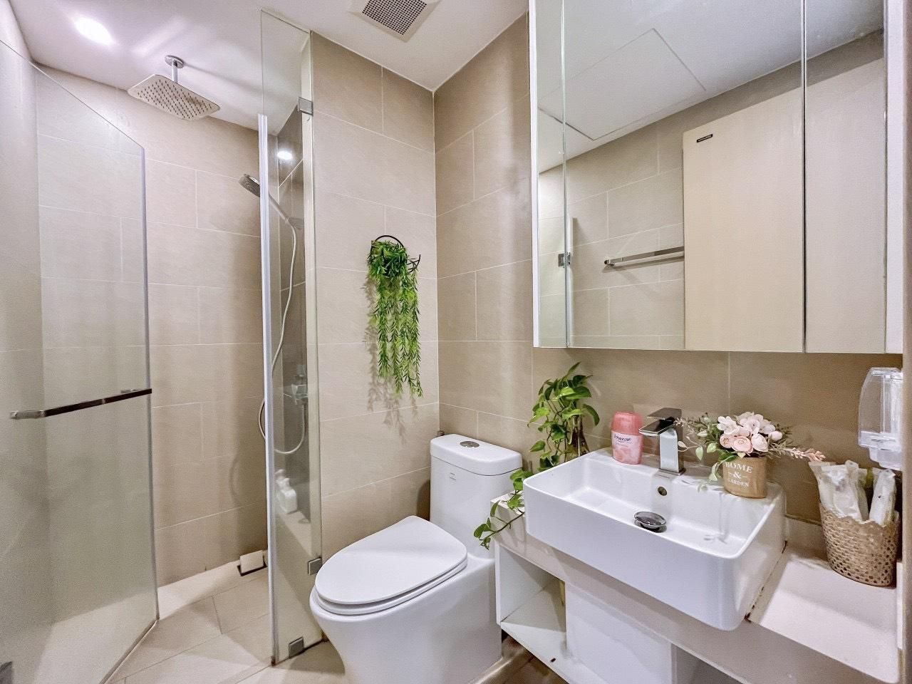 1-Bedroom Residence with Balcony