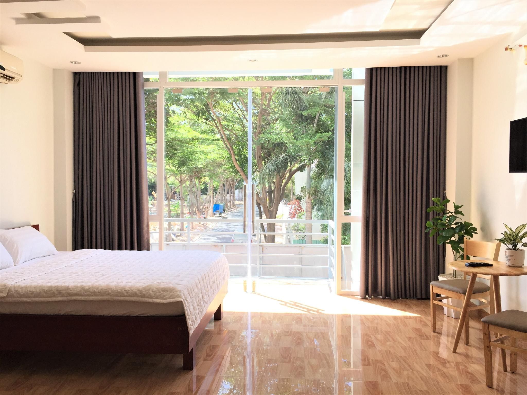 Superior Double Balcony