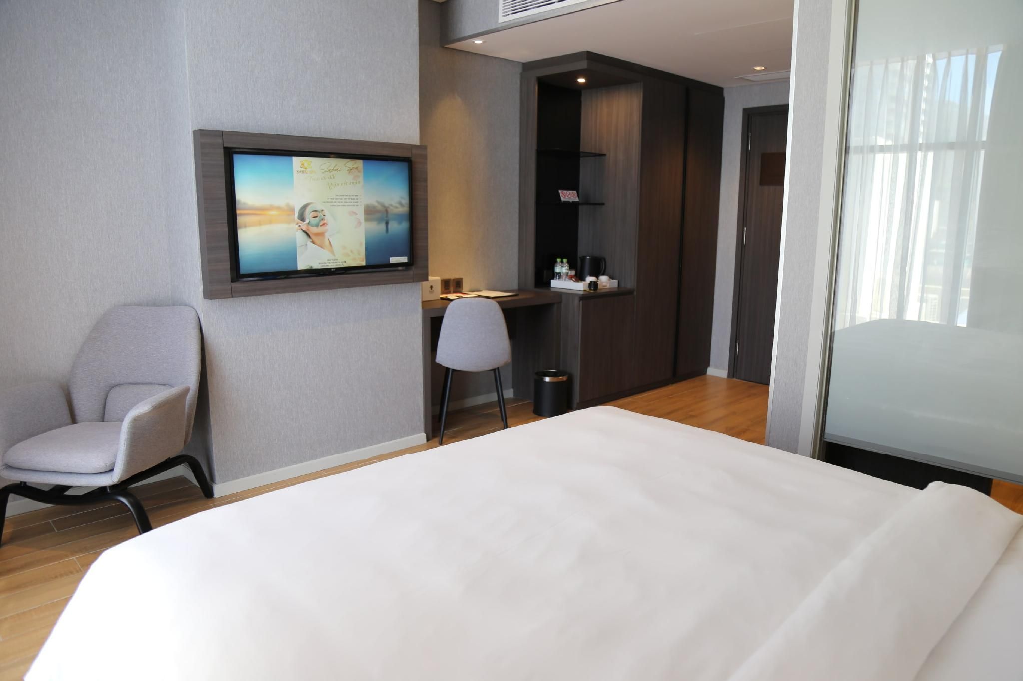 Classic Room with 1 Double Bed