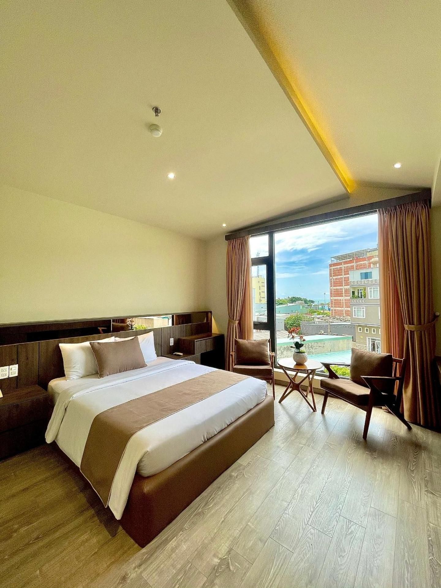 Standard with 1 Double Bed