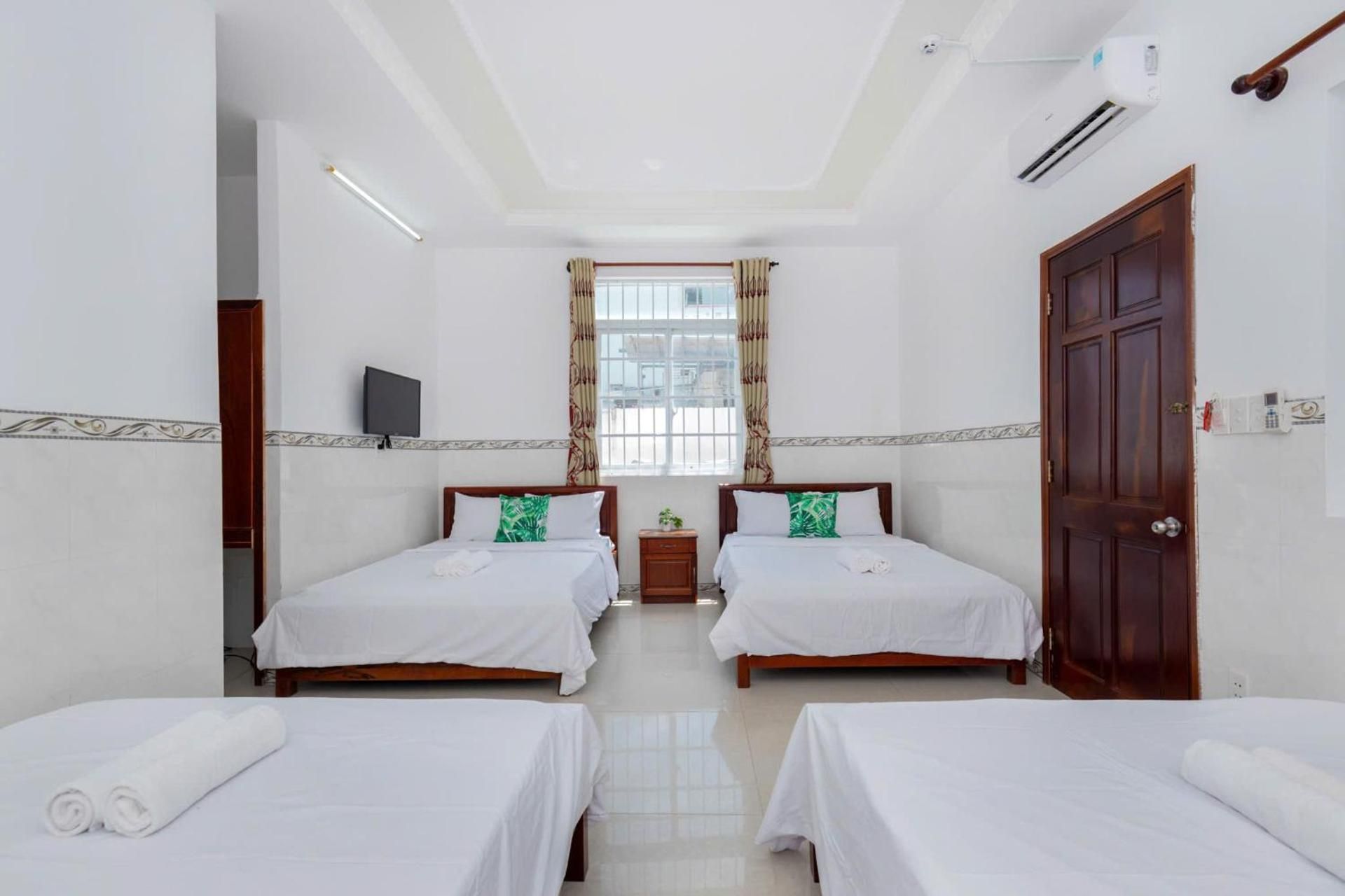Mixed Dormitory Room