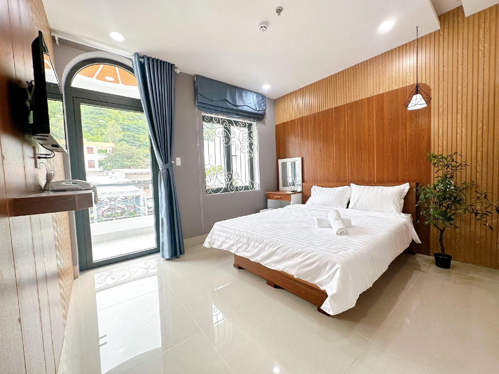 1-Bedroom Residence