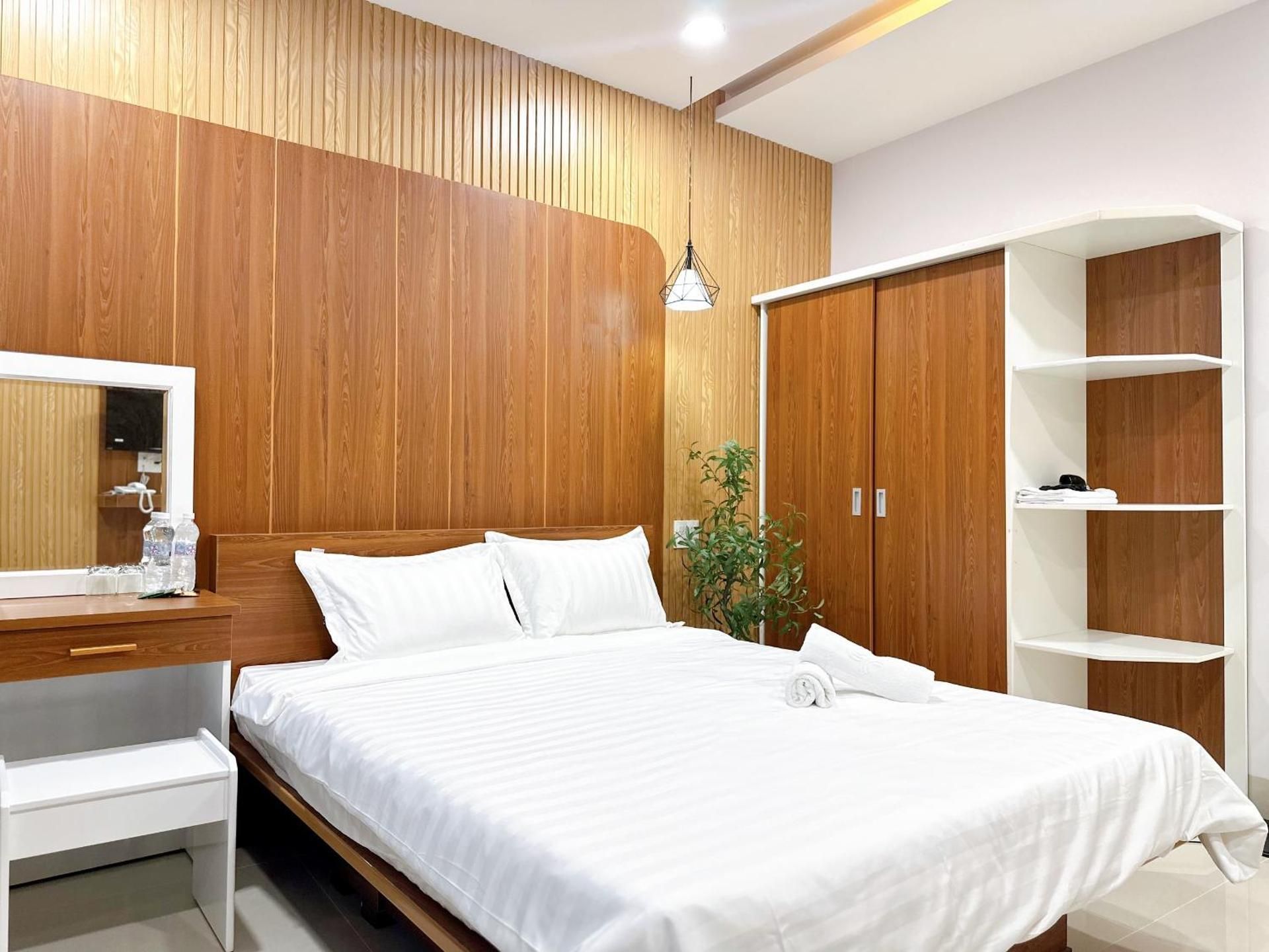 Two-Bedroom Apartment with Balcony