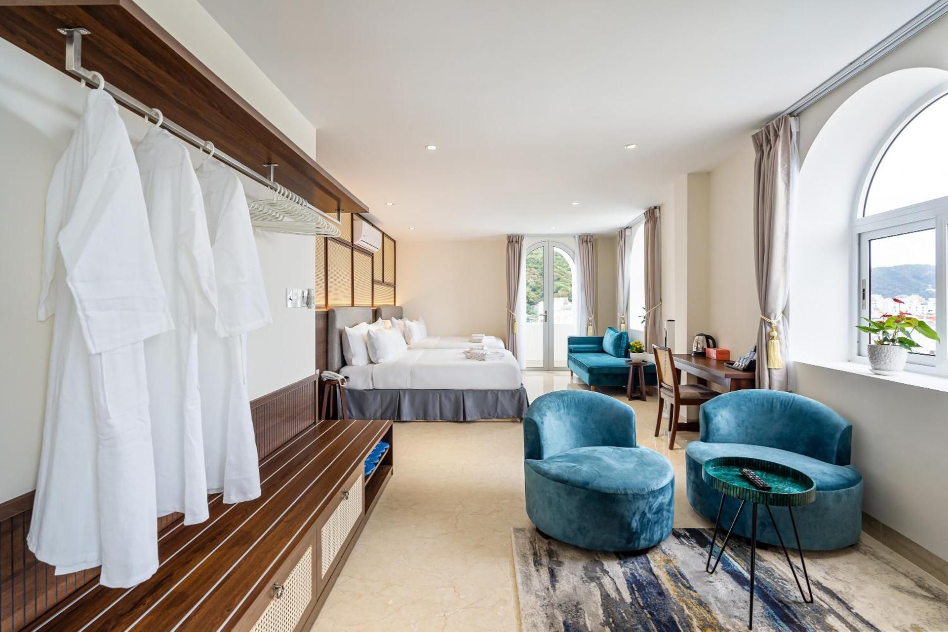 Premium Suite