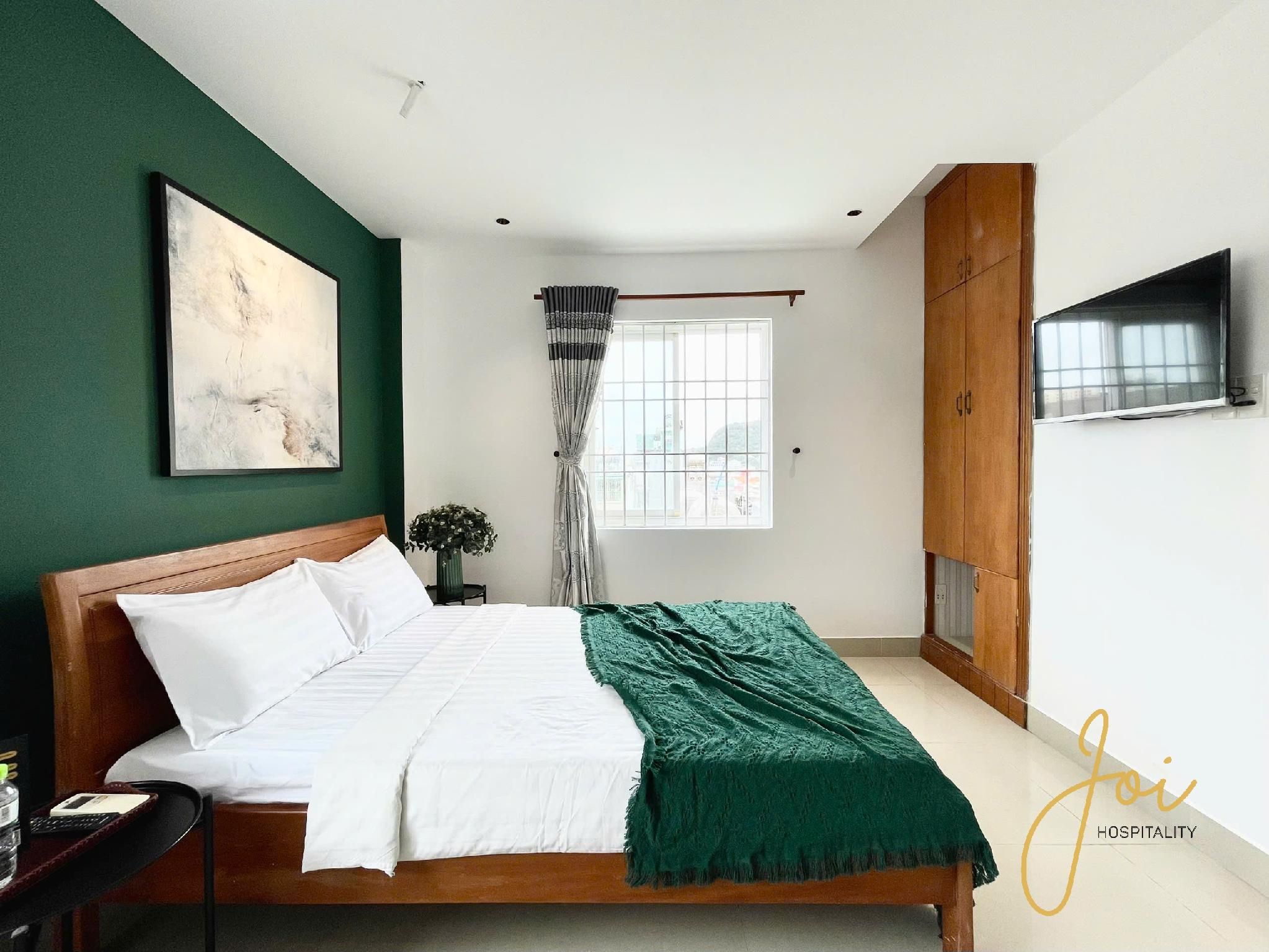 Deluxe Room -- 1 Bed