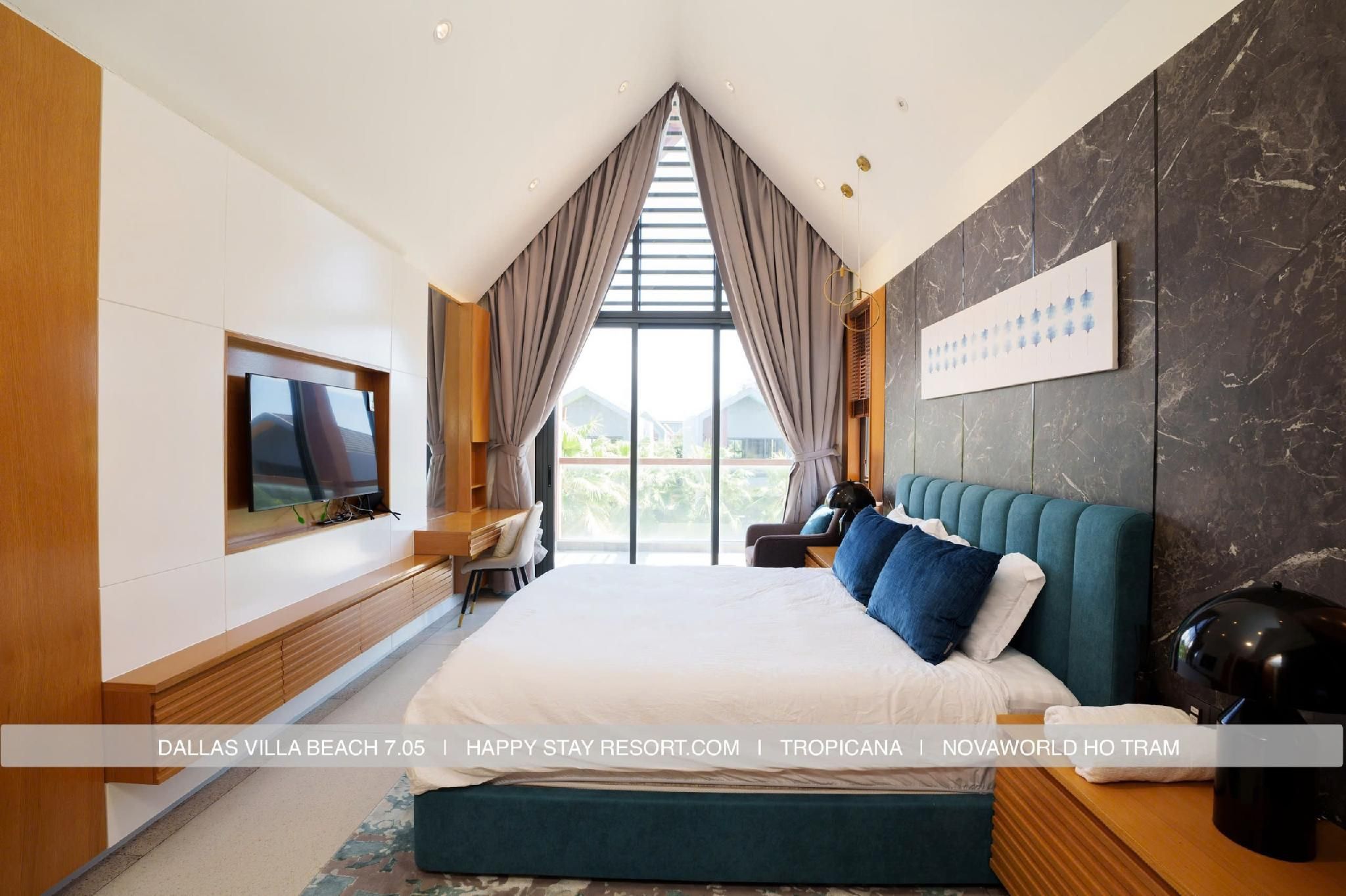 Villa Sea View with Balcony
