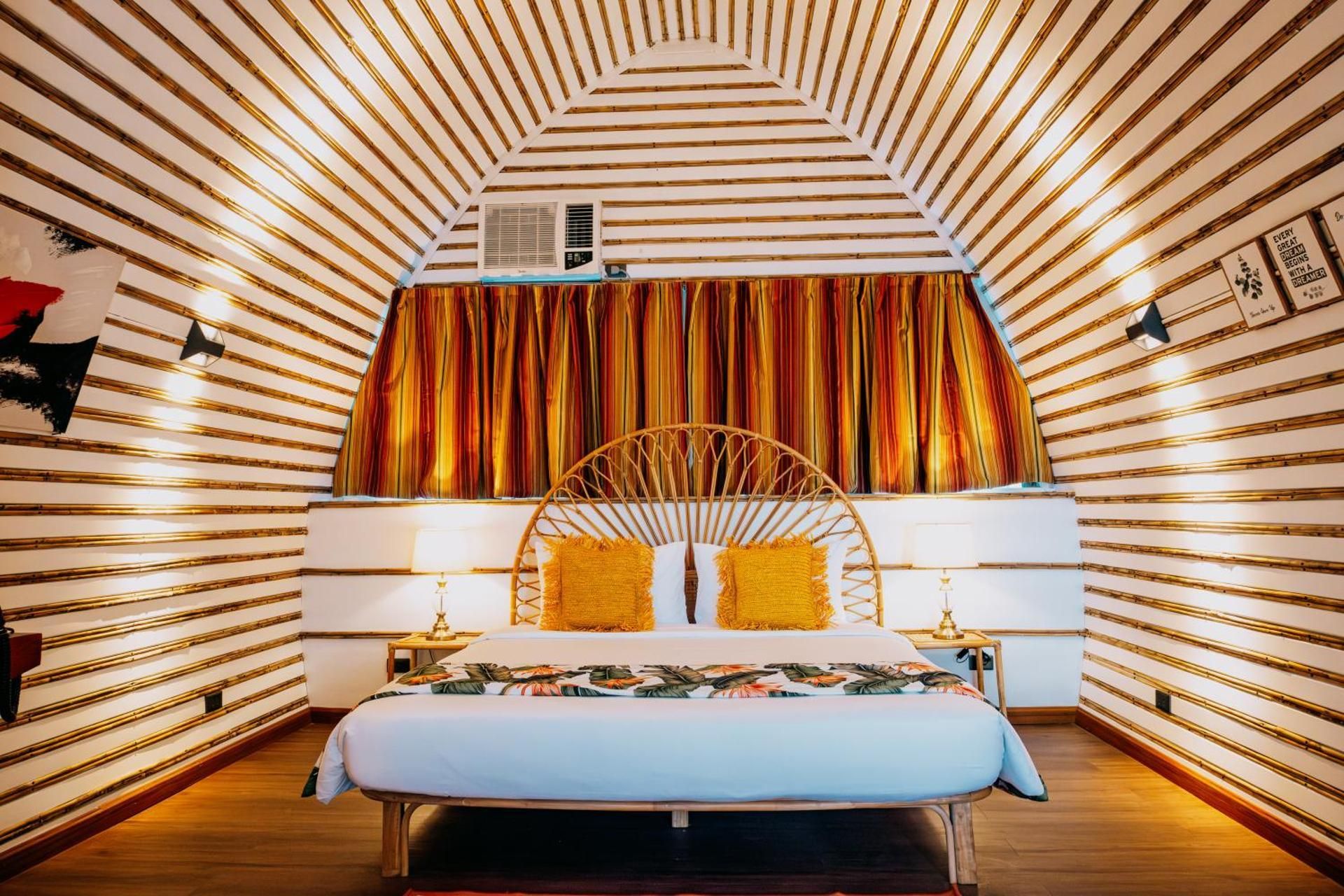 Nawa Wellness Cabana King Room 2